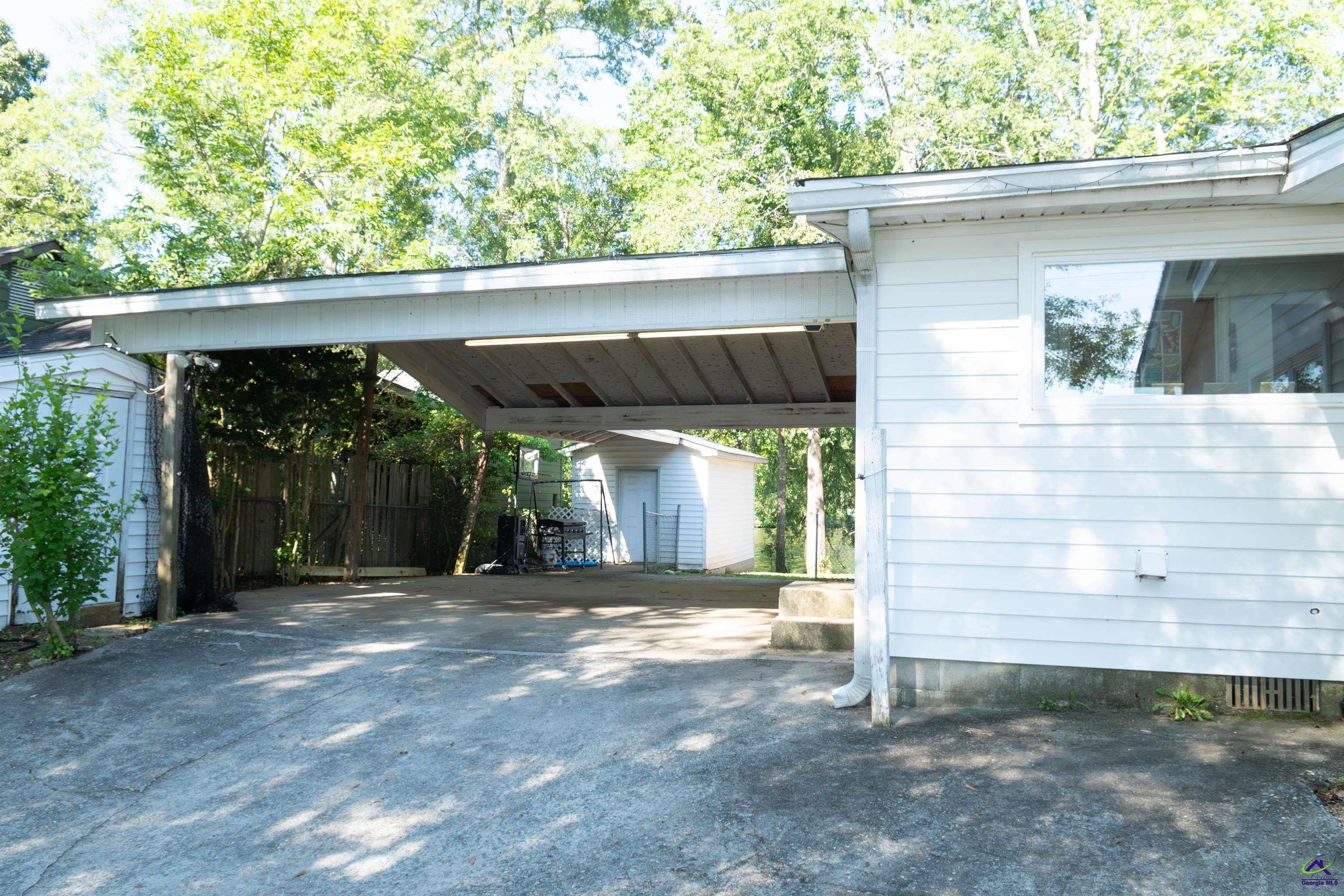 44 Penn Dr Drive