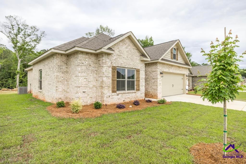 303 Willowbrook Lane