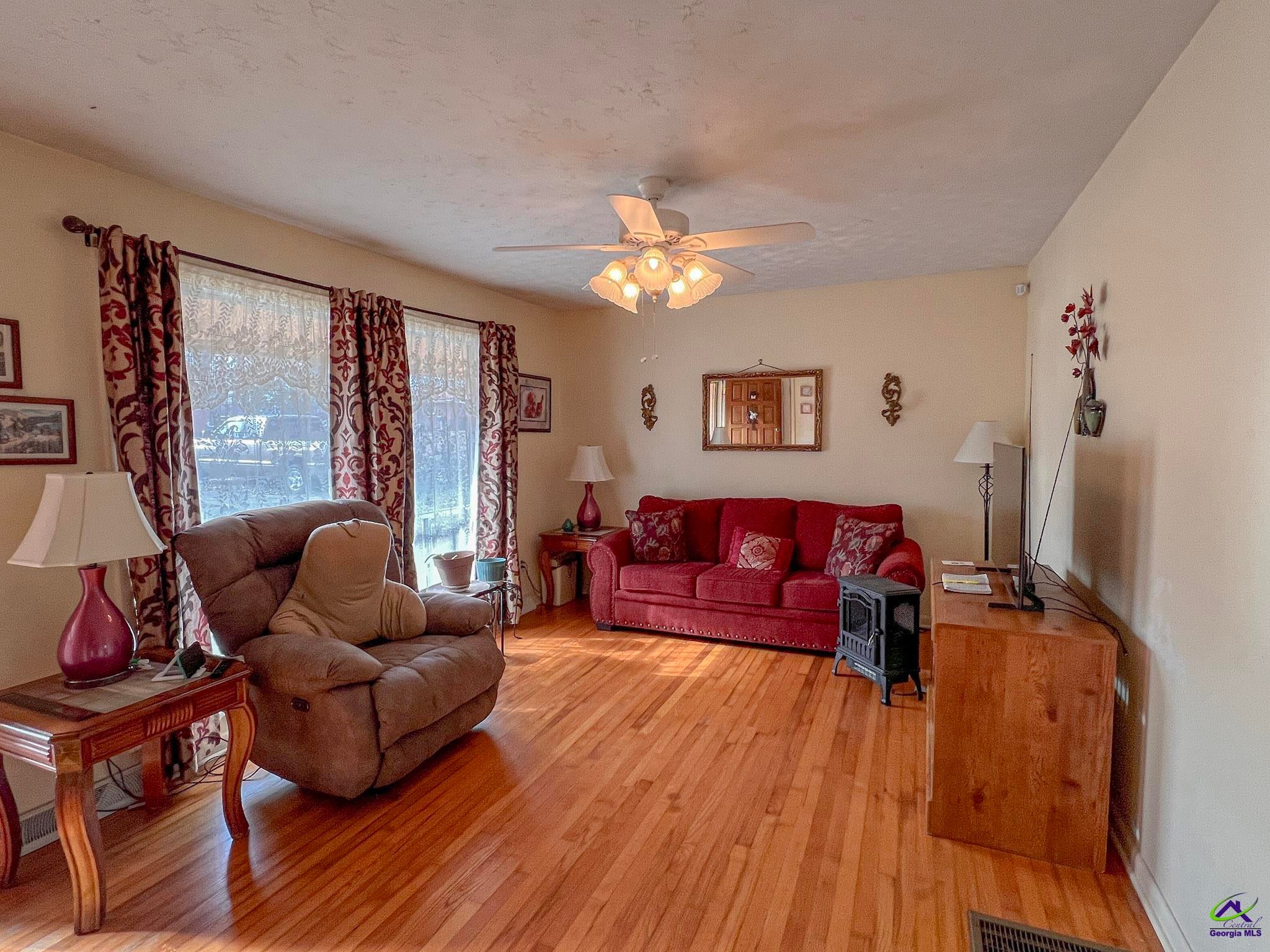 104 Ridgedale Drive