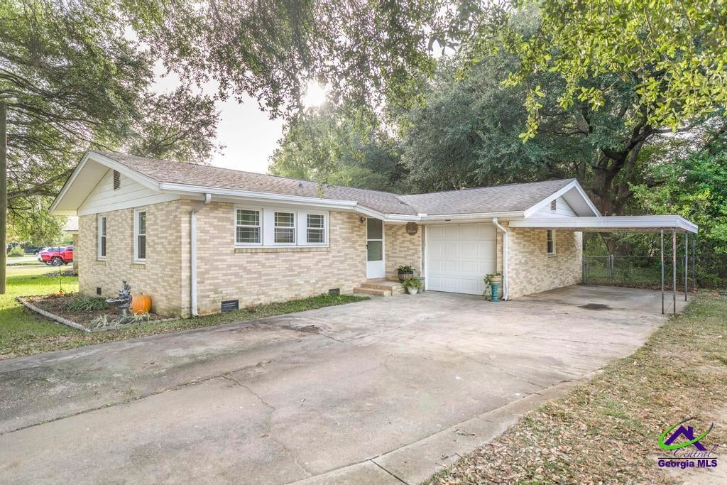 331 Mary Lane