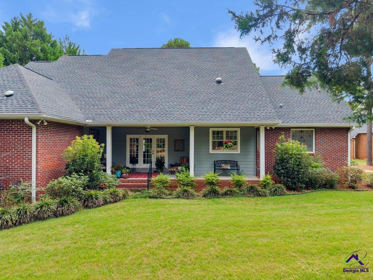 405 Idle Pines Drive