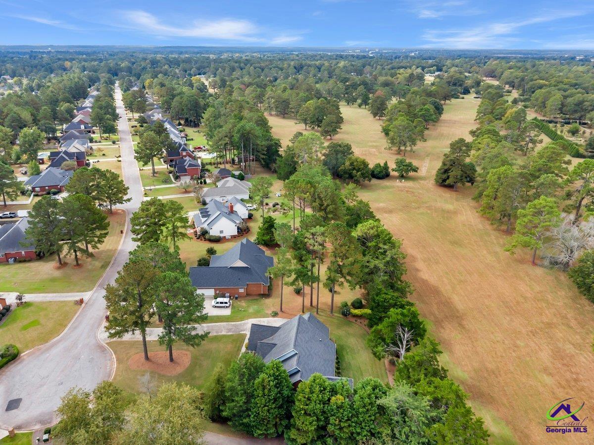 405 Idle Pines Drive