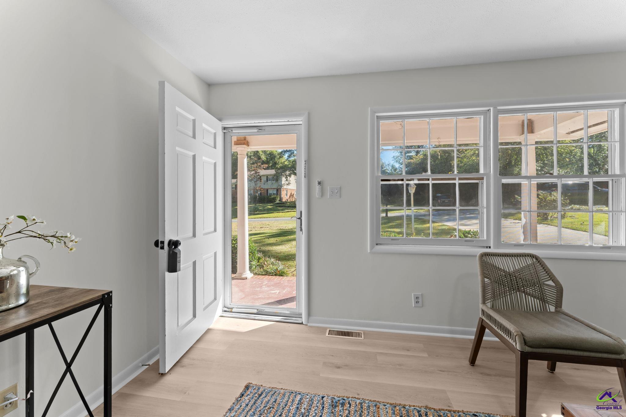 4051 Meadowbrook Drive