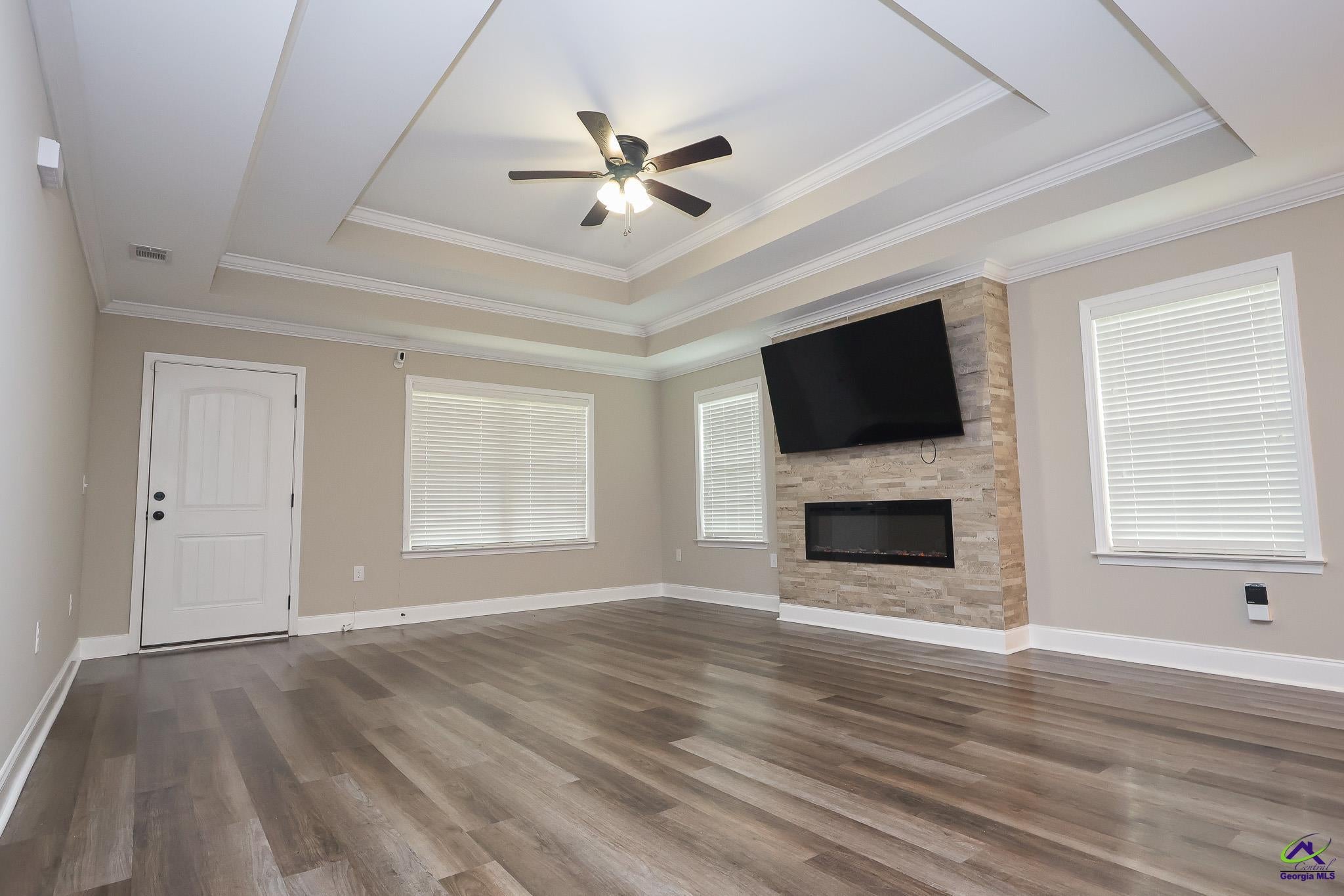 313 Lasso Drive