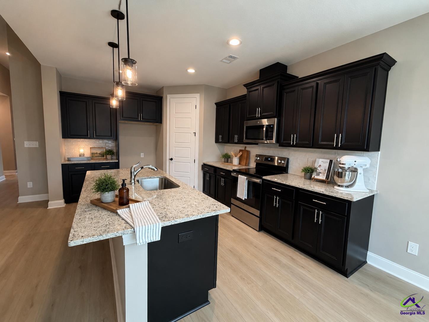 417 Otters Ridge Drive