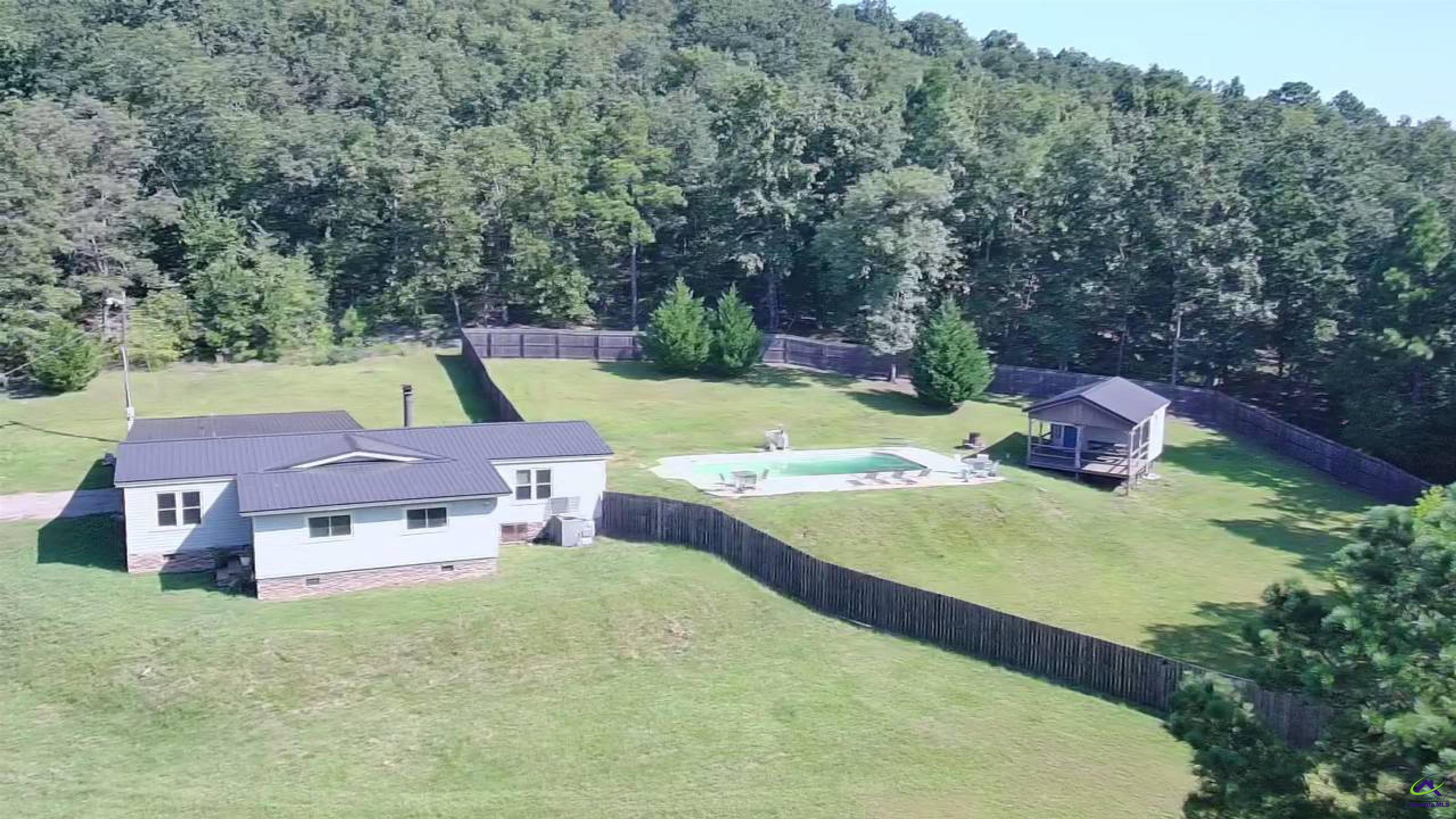 1812 Pickard Road