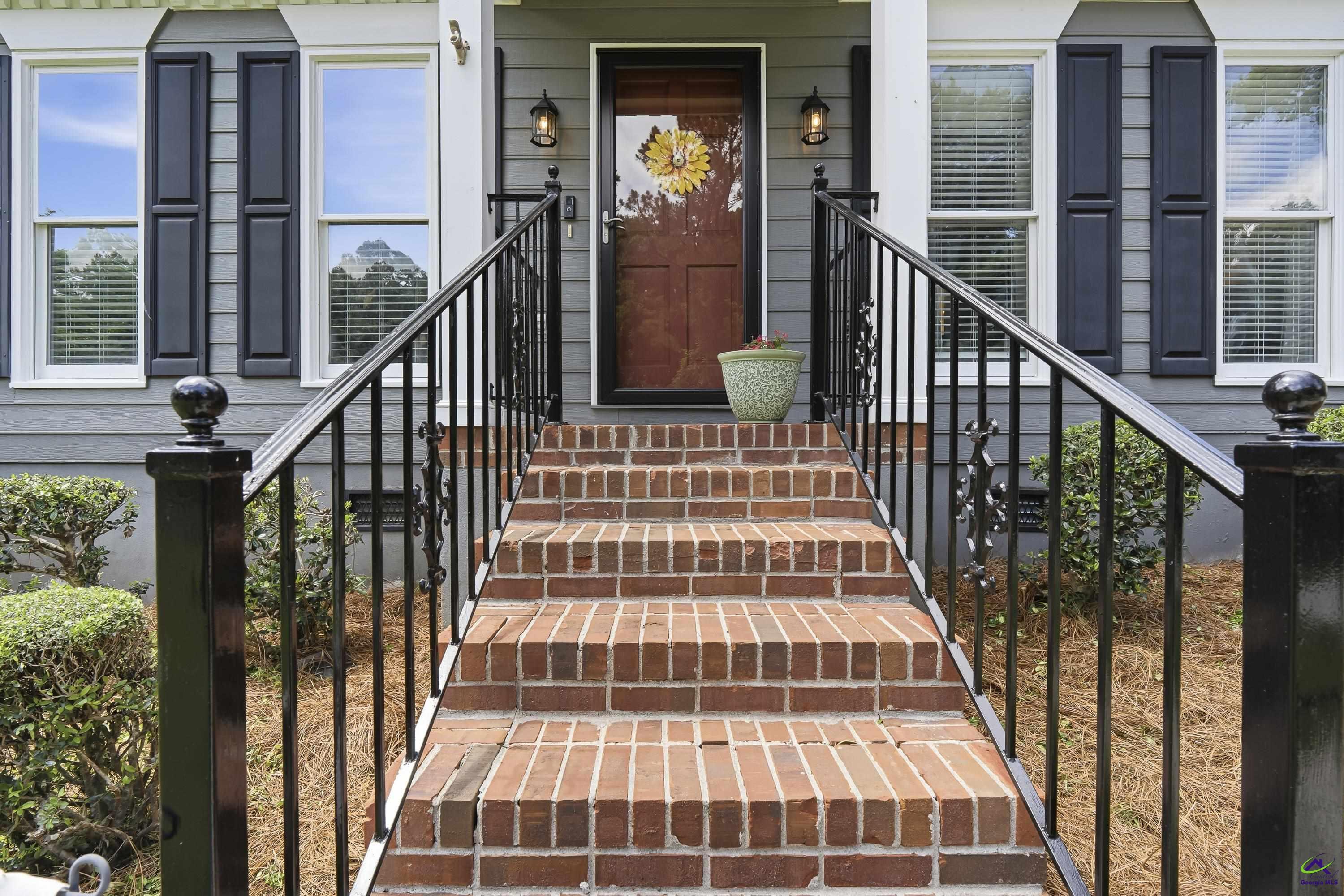 222 Chadwick Circle