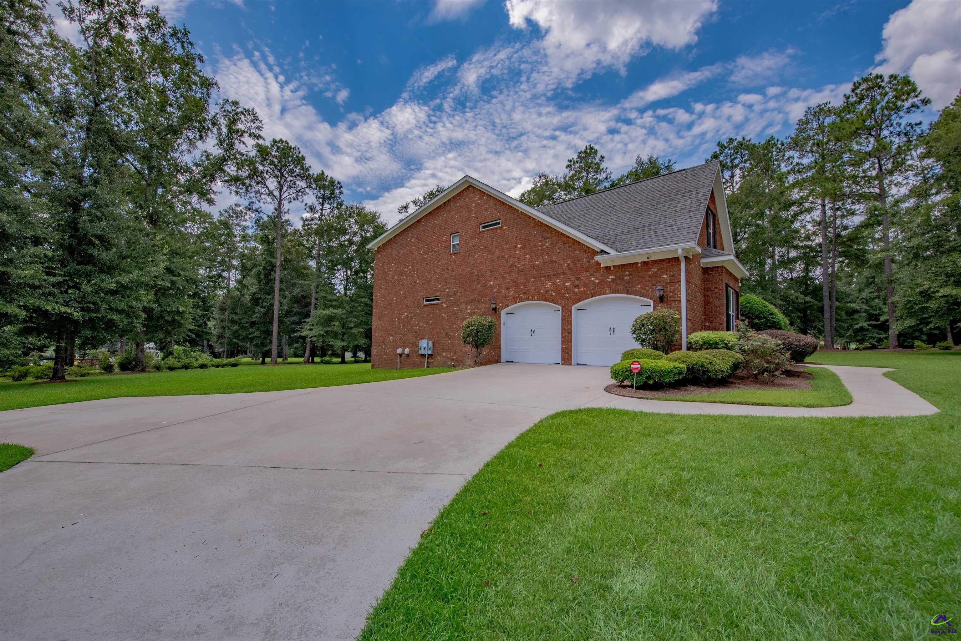 304 Old  Windmill Road