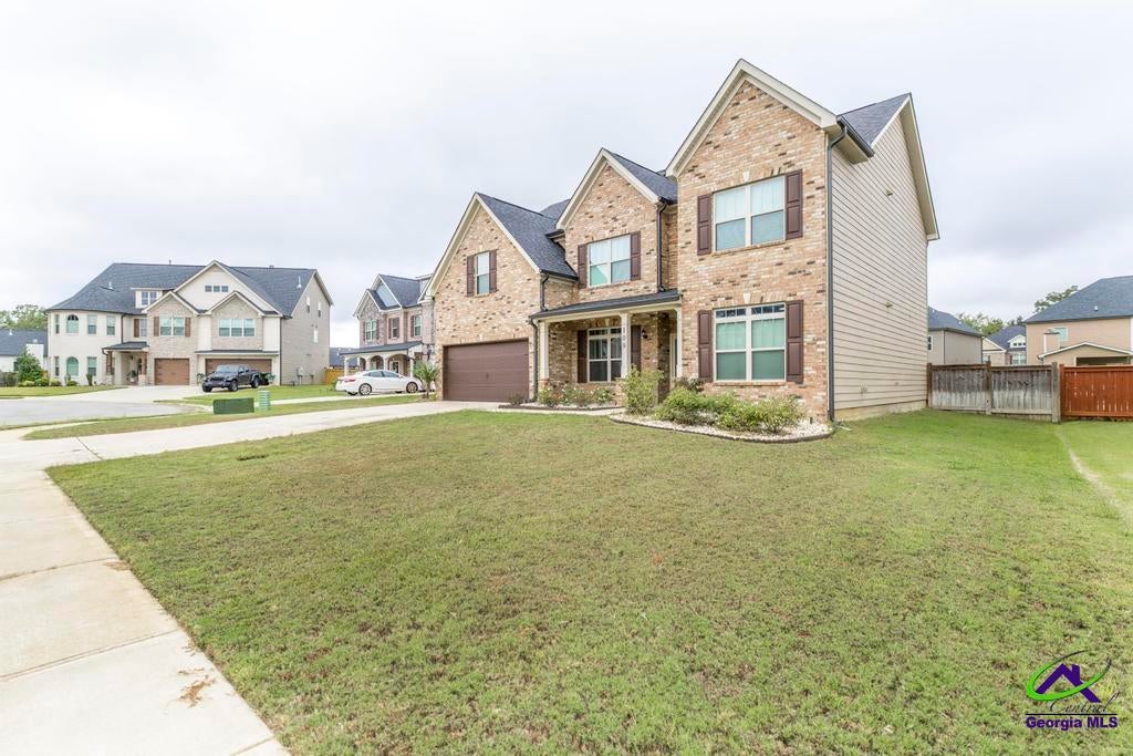 109 Lacey Oak Lane