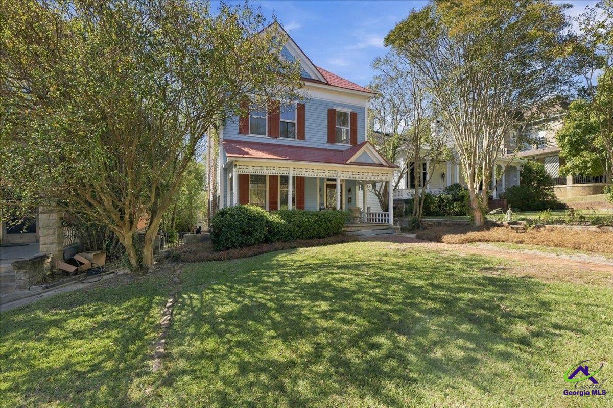 910 High Street