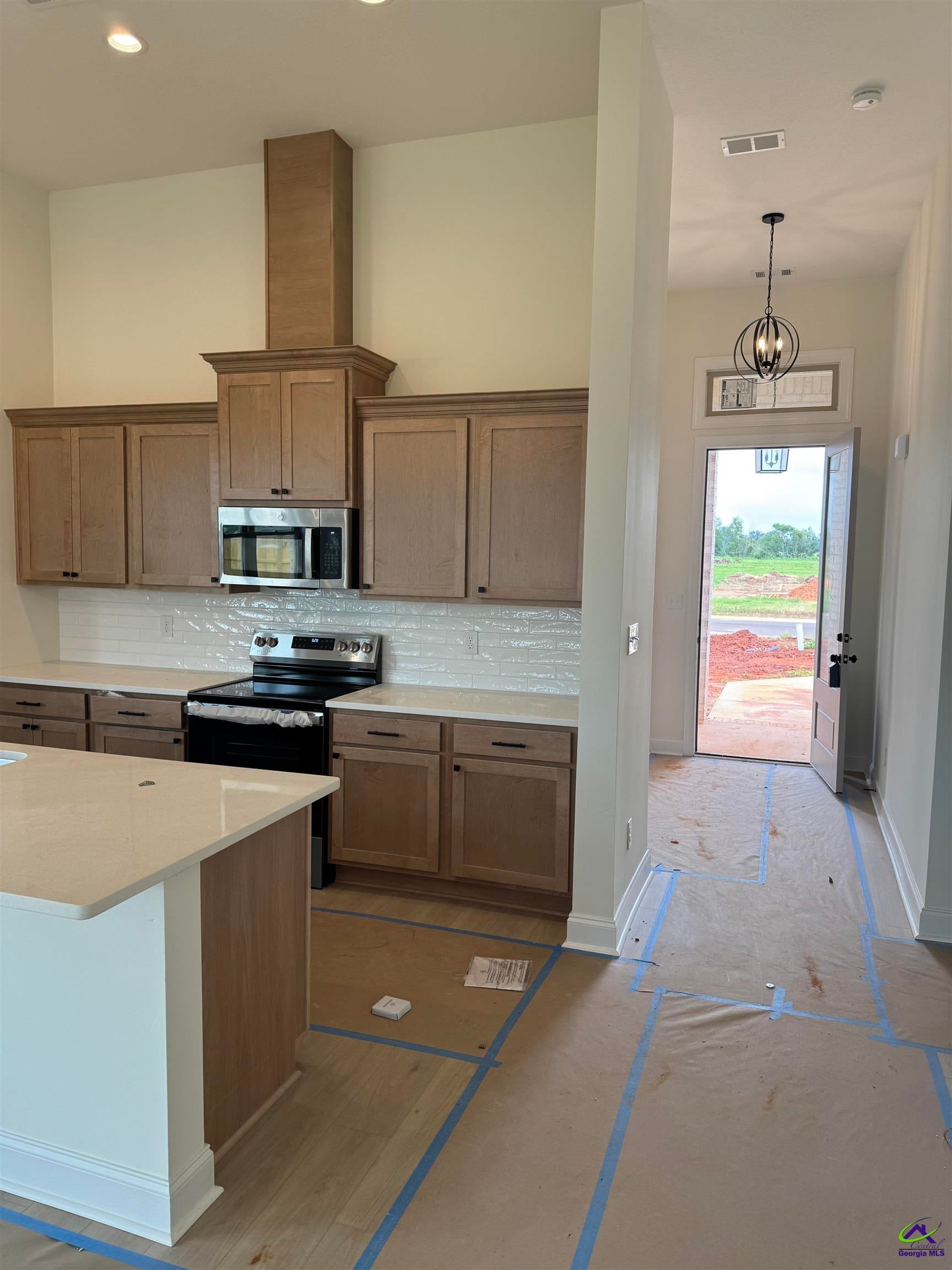 222 Farmland Circle