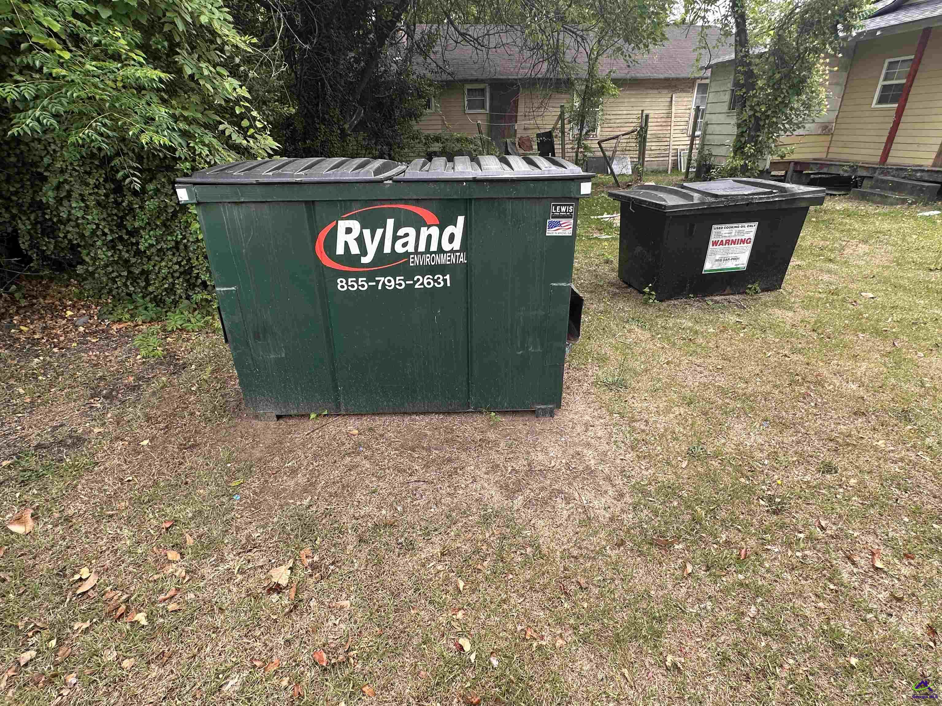 816 Hall Street