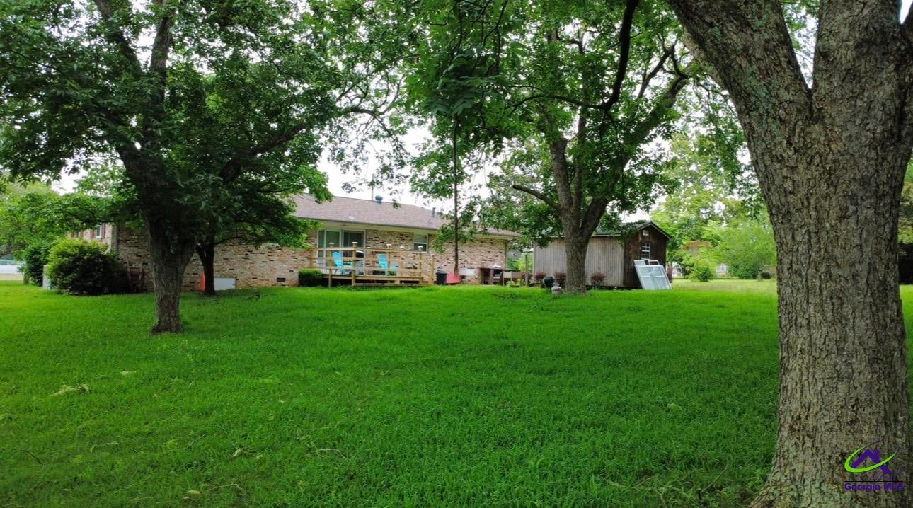 66 Lakeview Drive