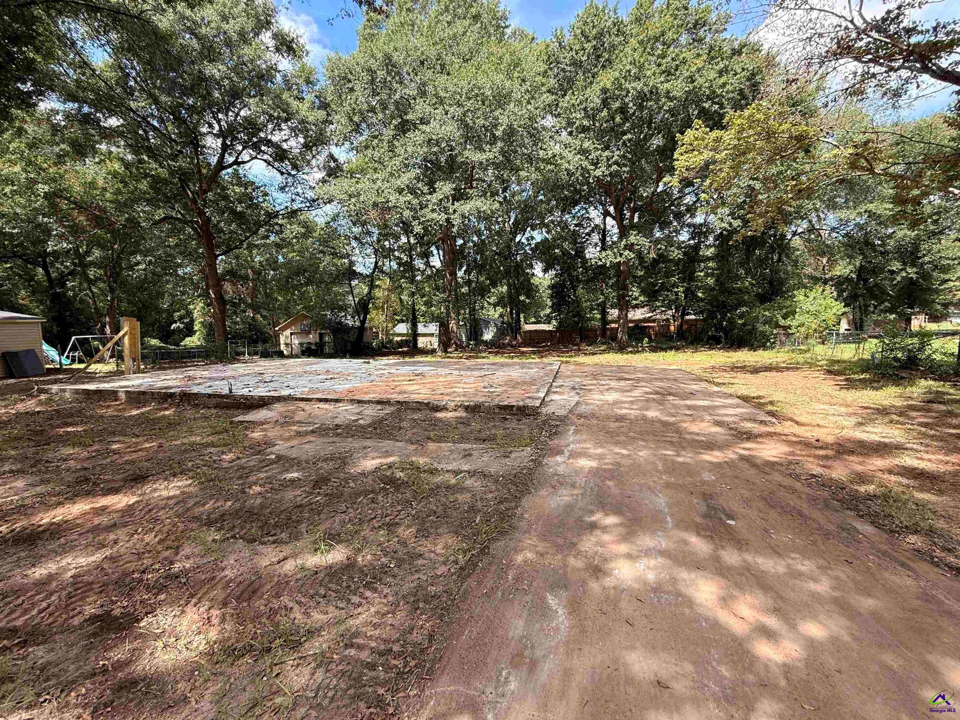 414 N Lake Drive