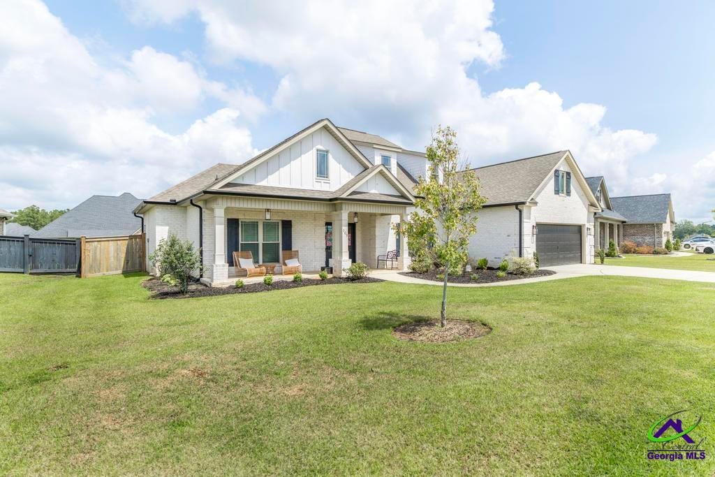 305 Foxberry Nook