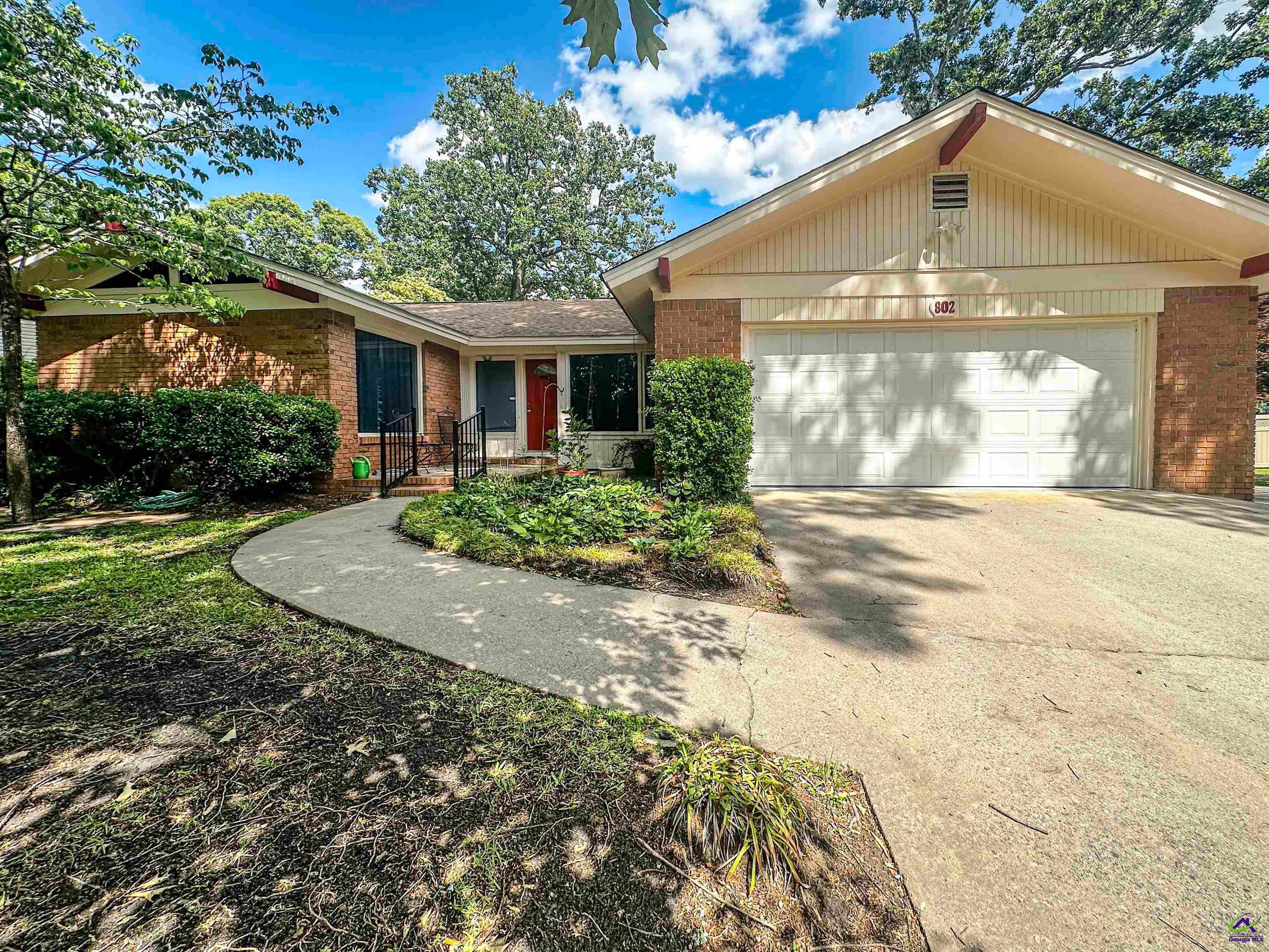 802 Westwood Drive