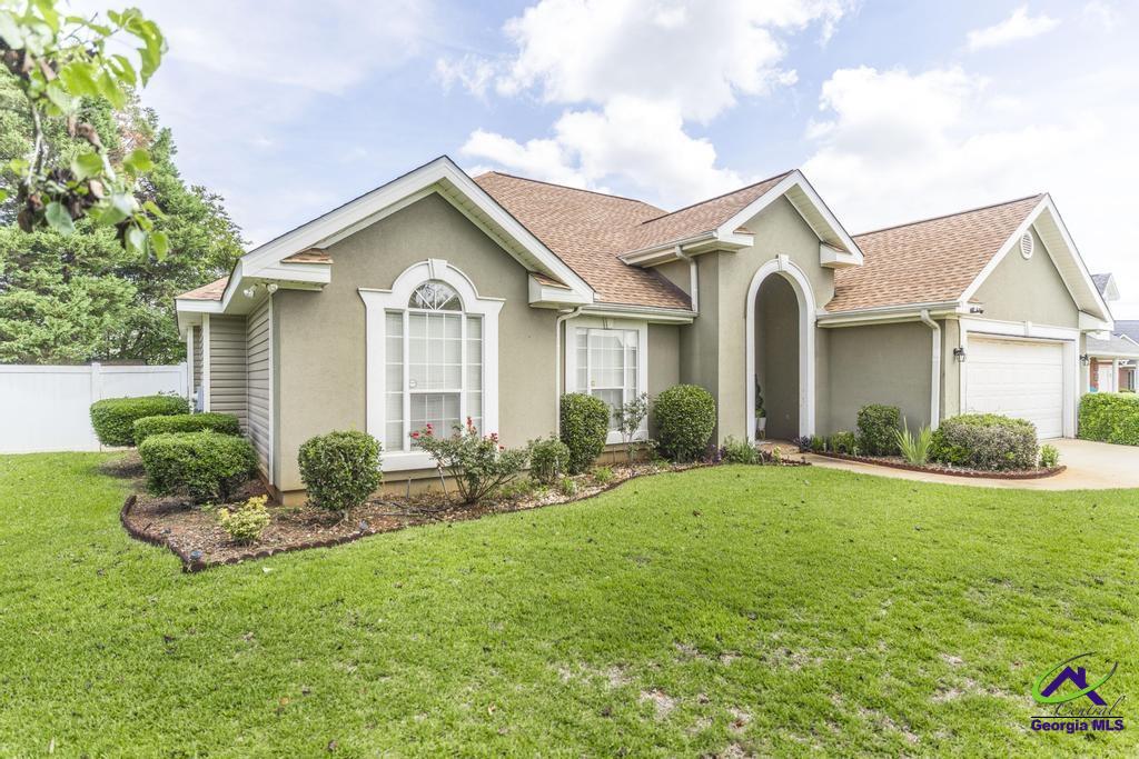 123 Galaxy Avenue