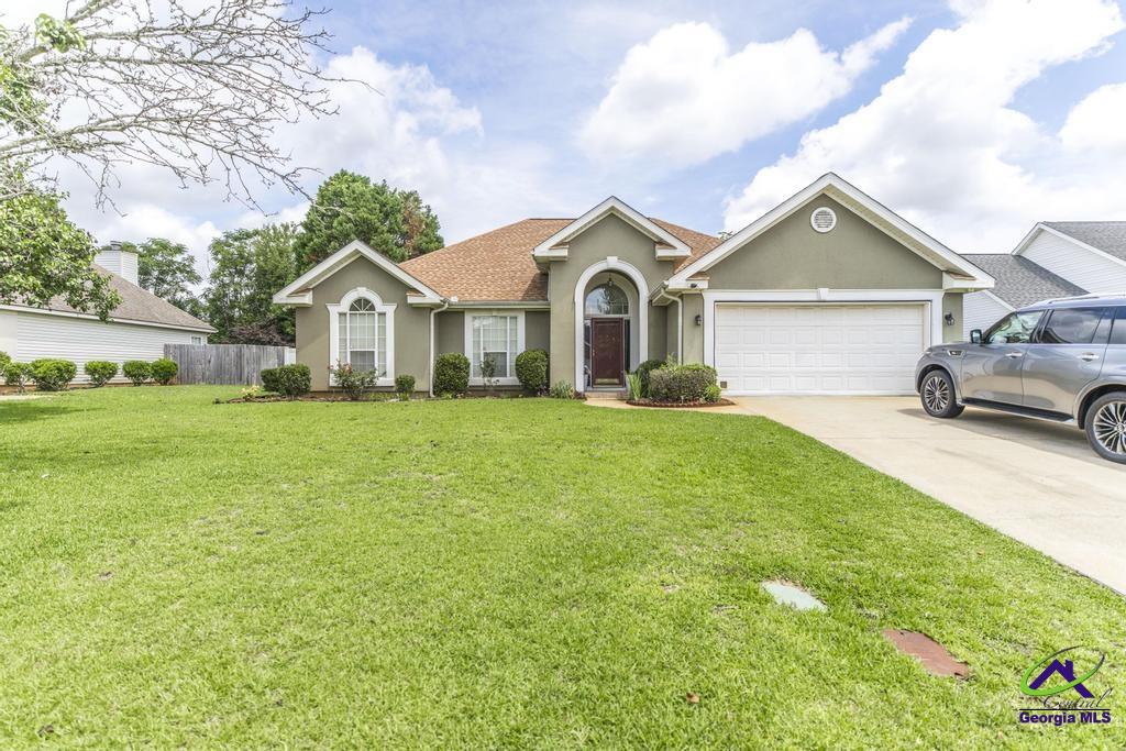 123 Galaxy Avenue