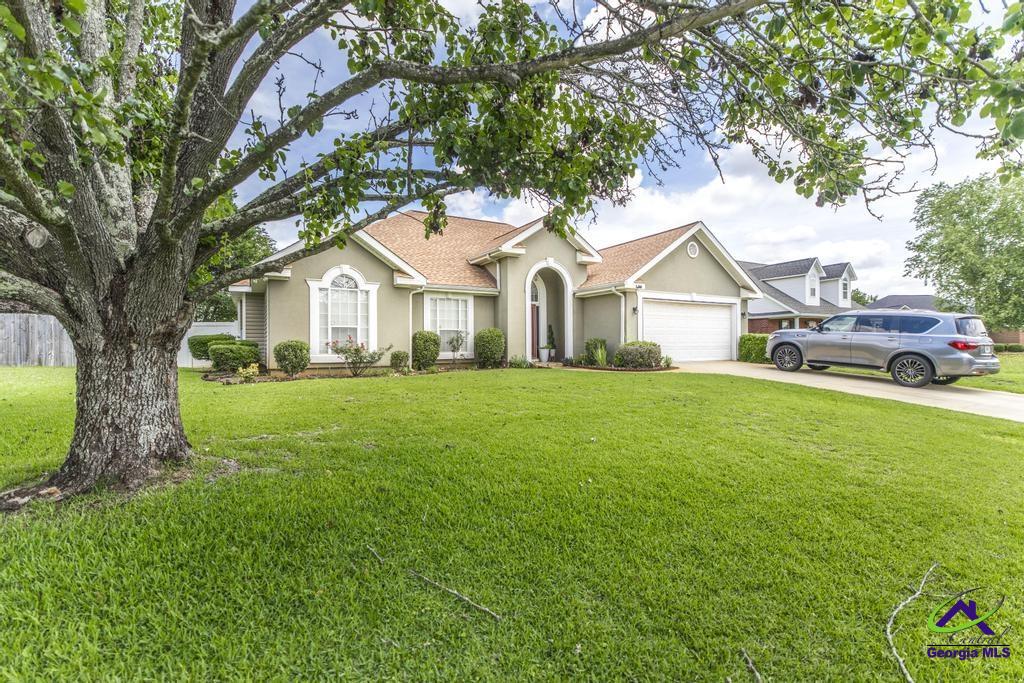 123 Galaxy Avenue