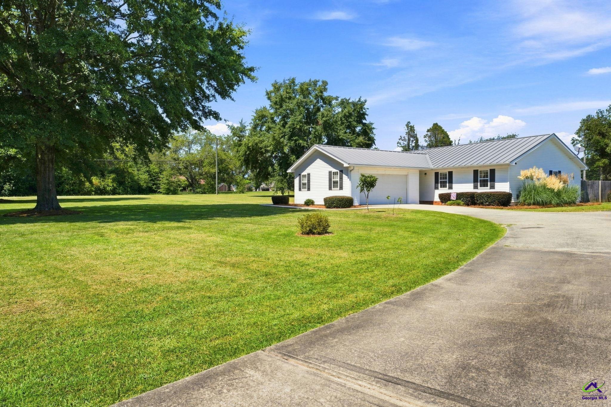 100 Old Hickory Road
