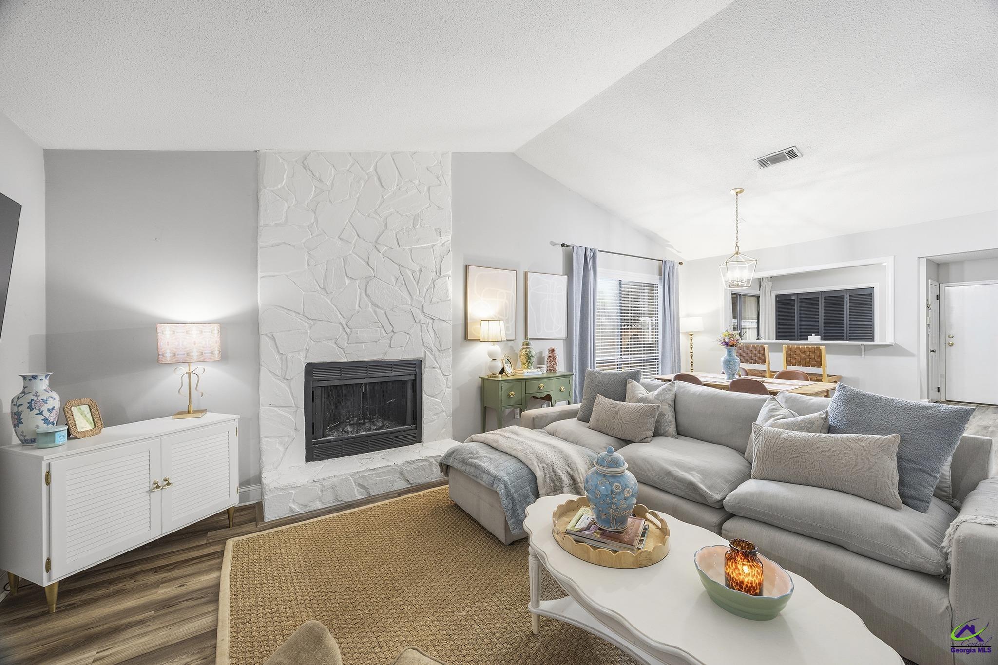 131 Ridge Pointe Court