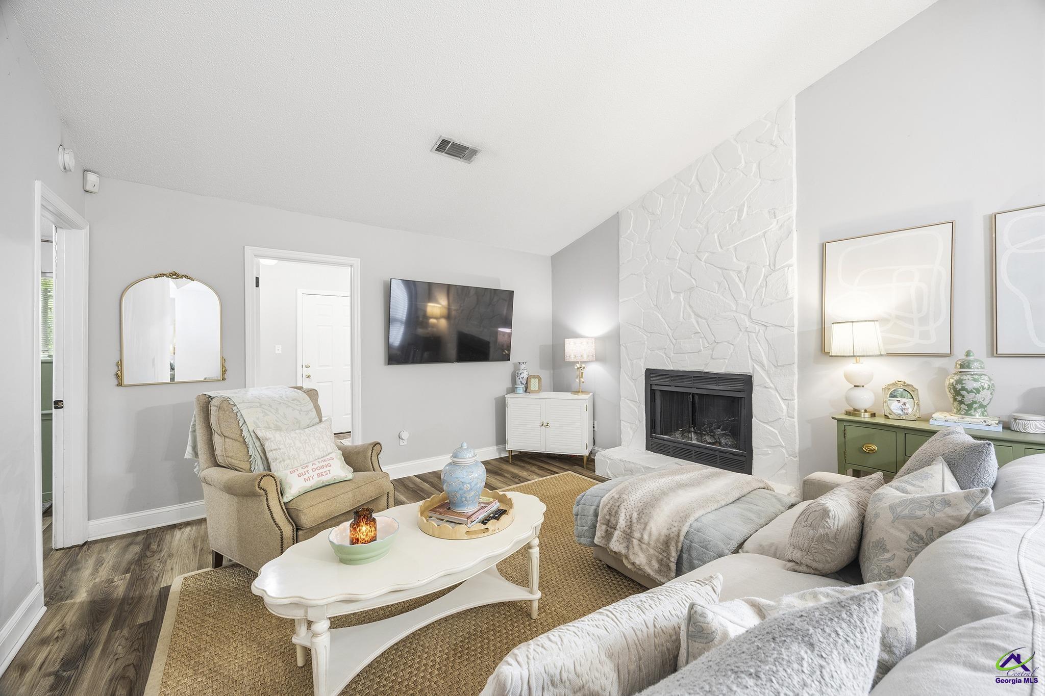 131 Ridge Pointe Court