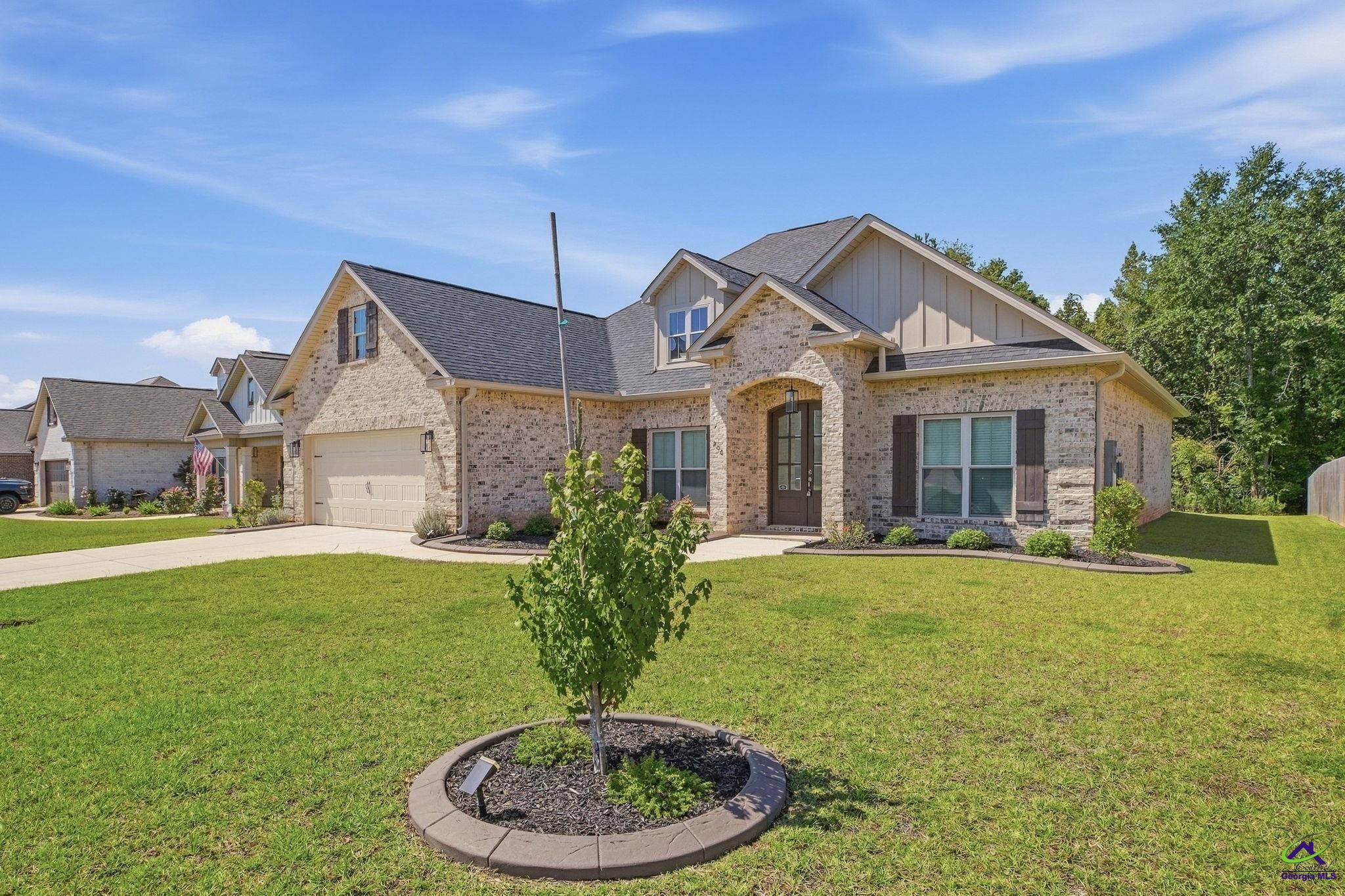 206 Brook Hollow Court
