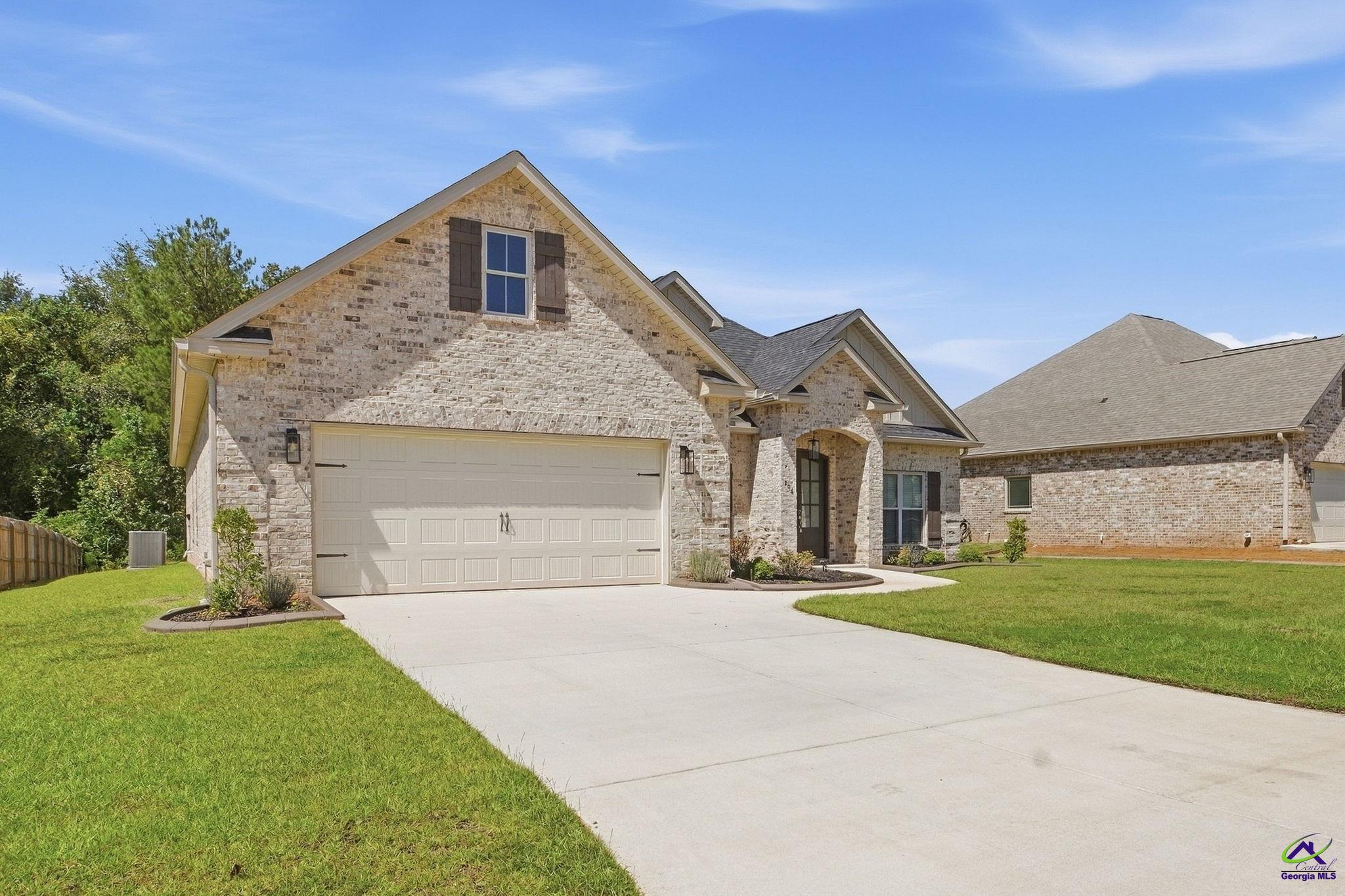 206 Brook Hollow Court