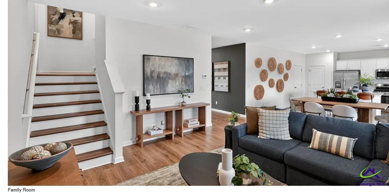 112 Cloverdale Drive
