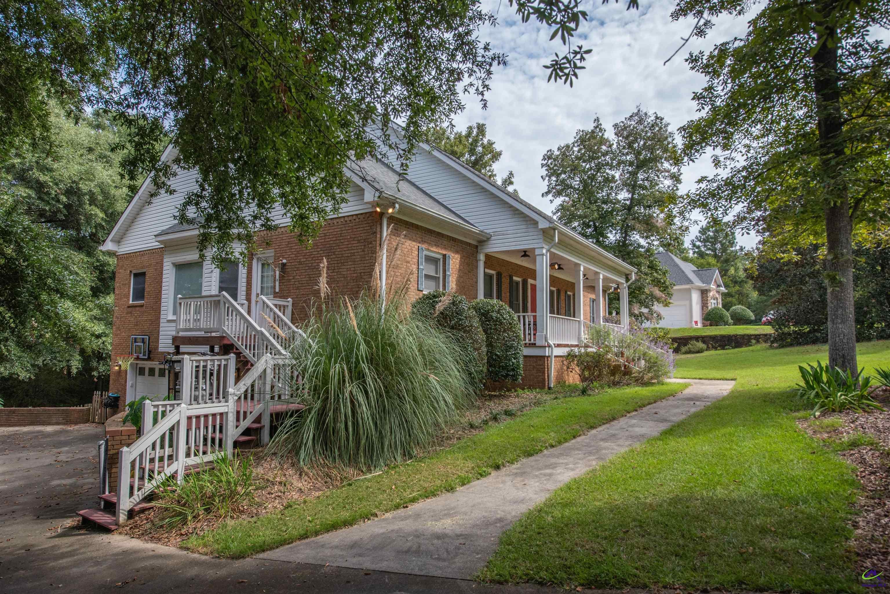 110 Holly Drive