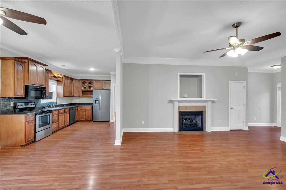 109 Ritz Lane