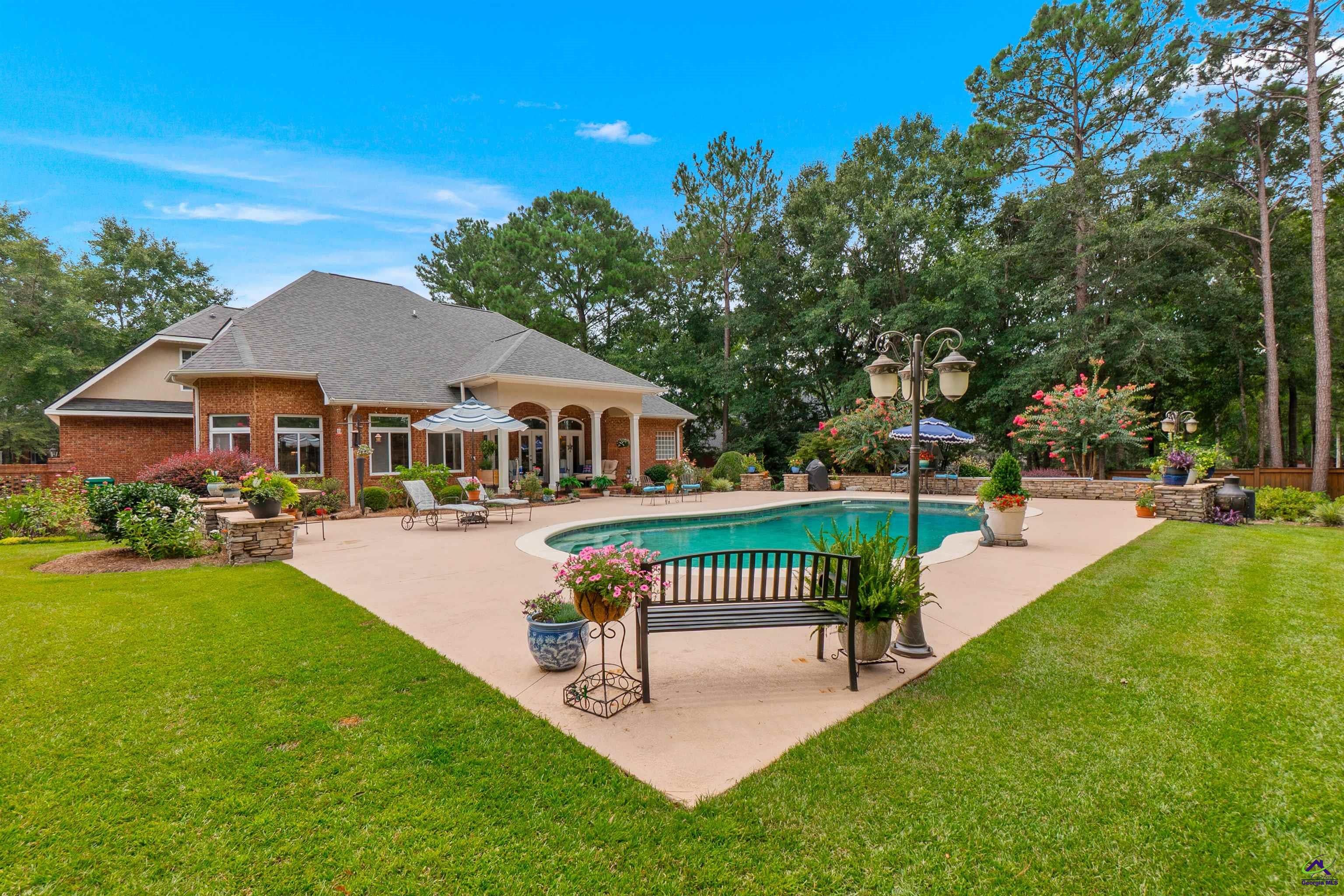 108 Glenda Drive