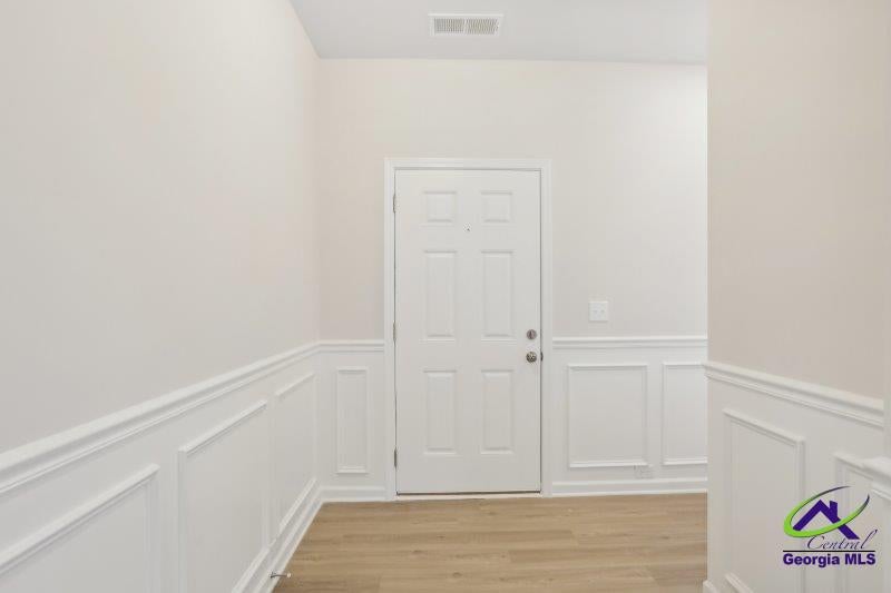 232 Shantz Way