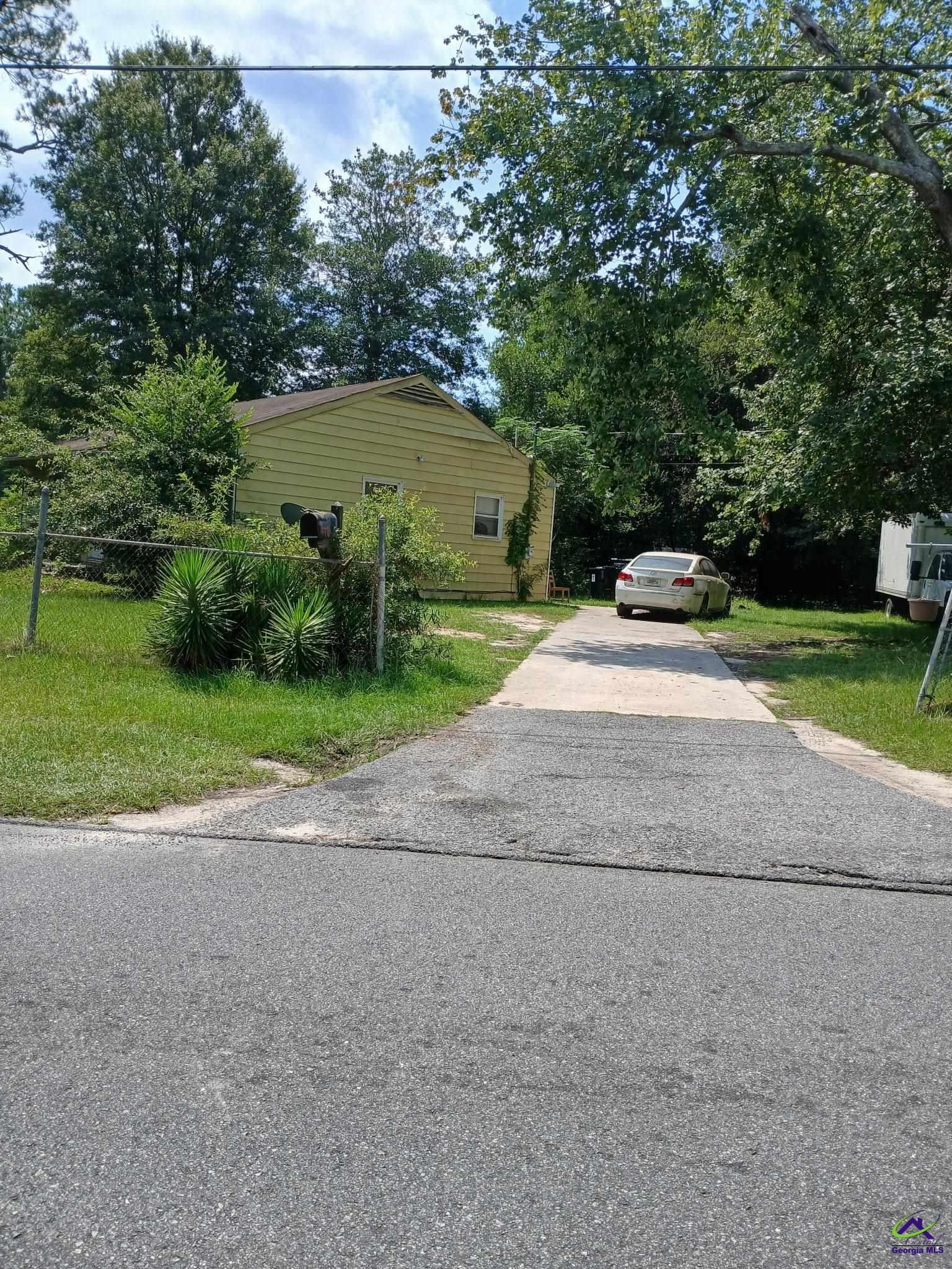 505 Camellia Circle