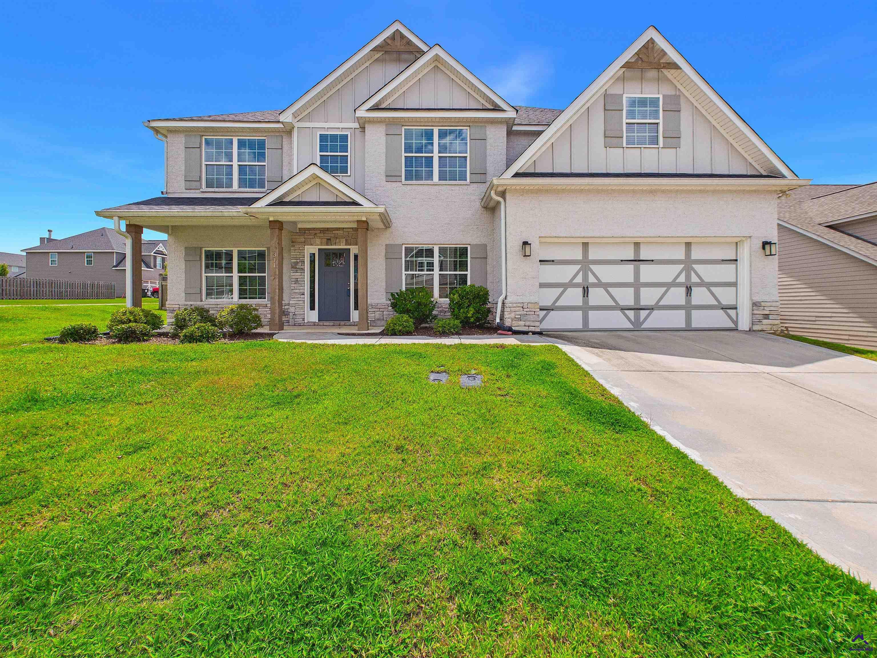 311 Shoshone Circle