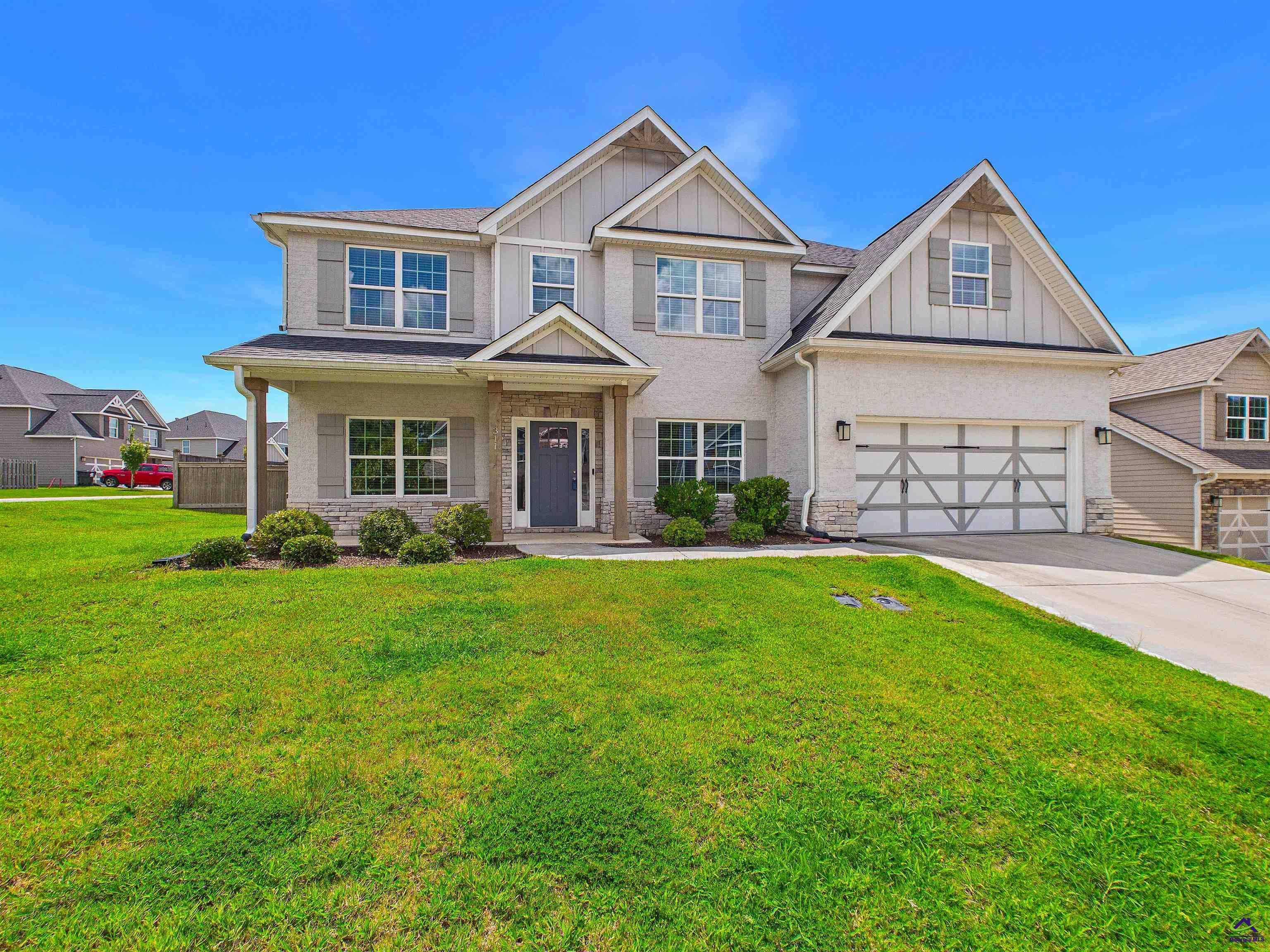 311 Shoshone Circle