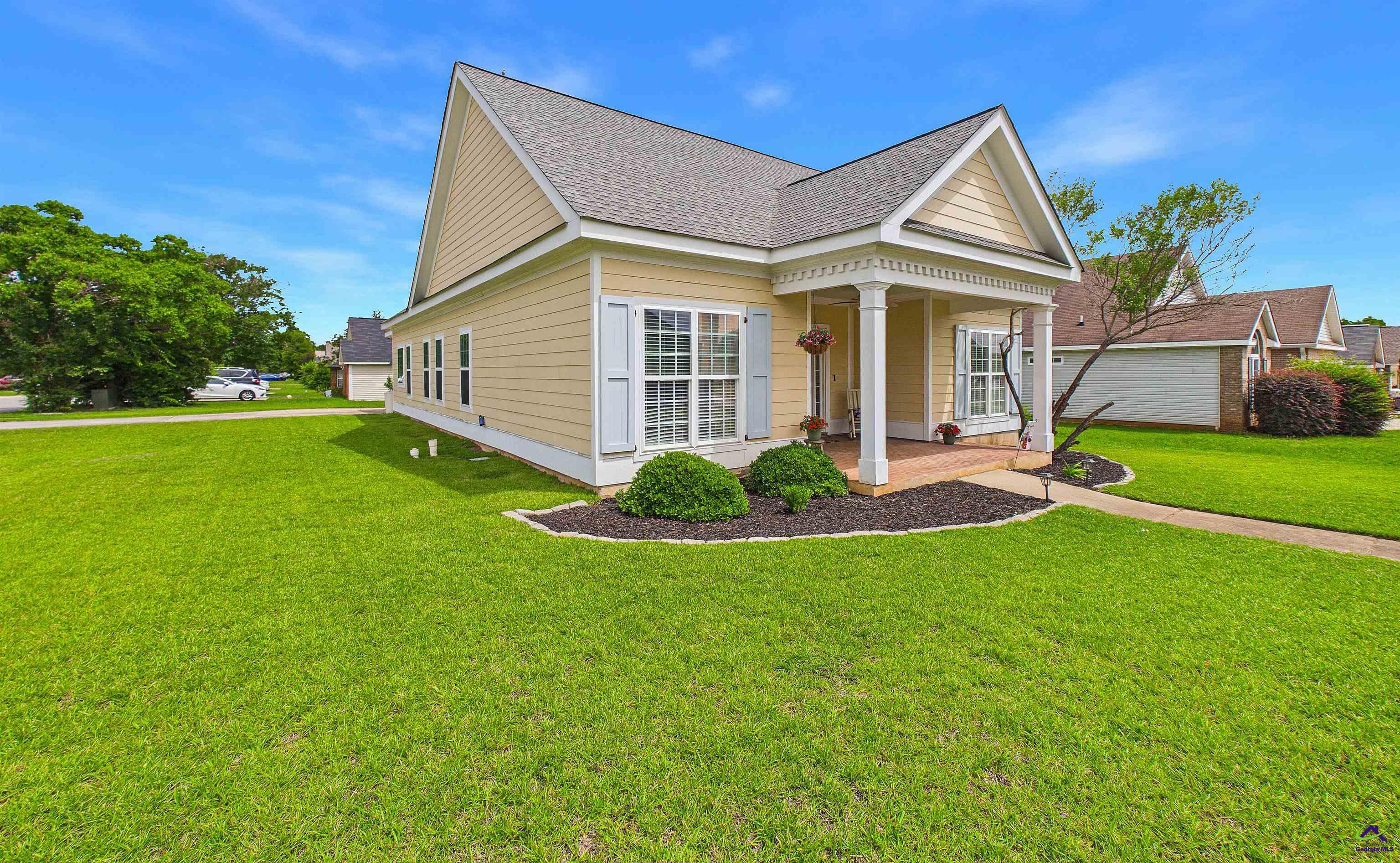222 Gray Fox Crossing