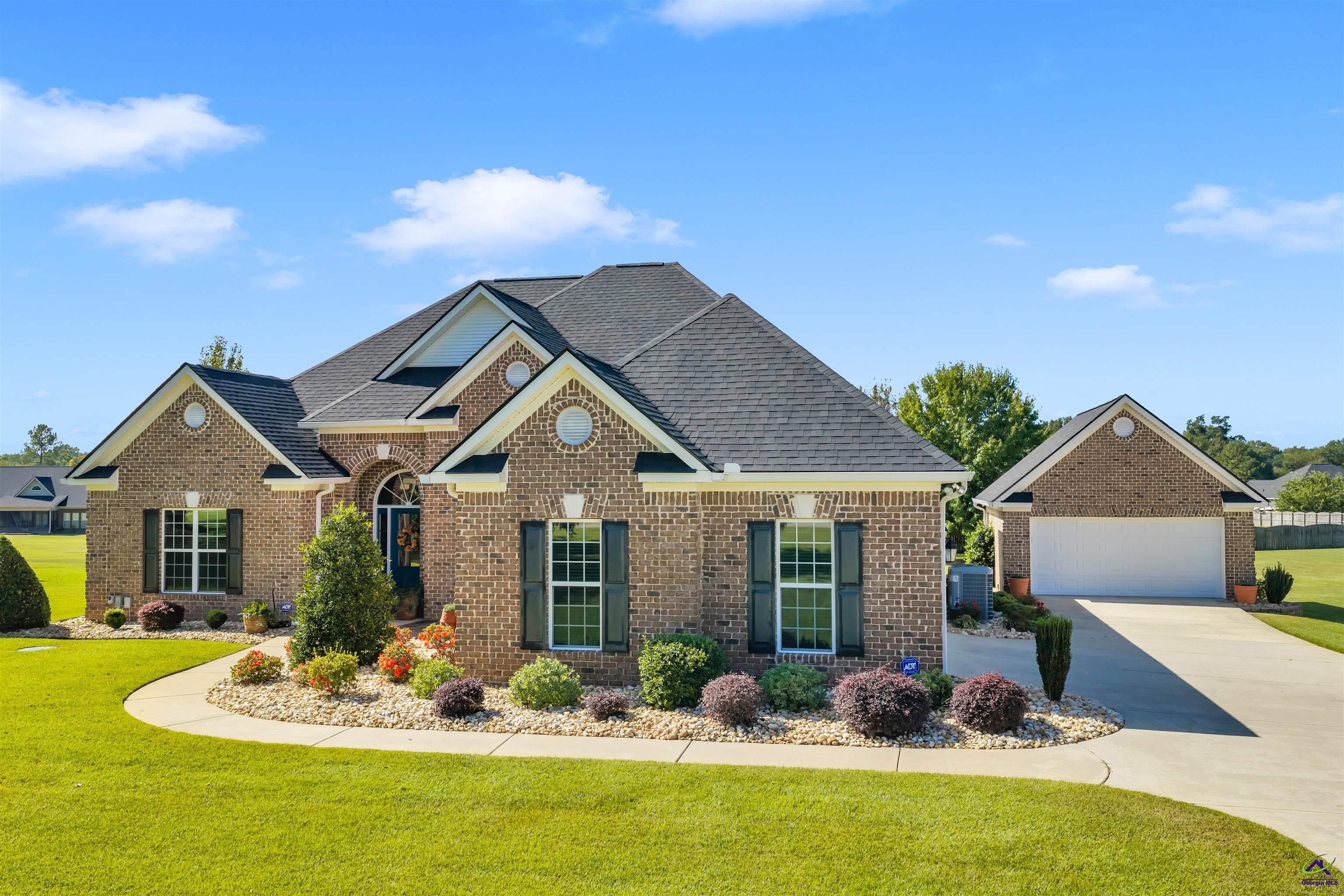 2046 Hiwassee Drive