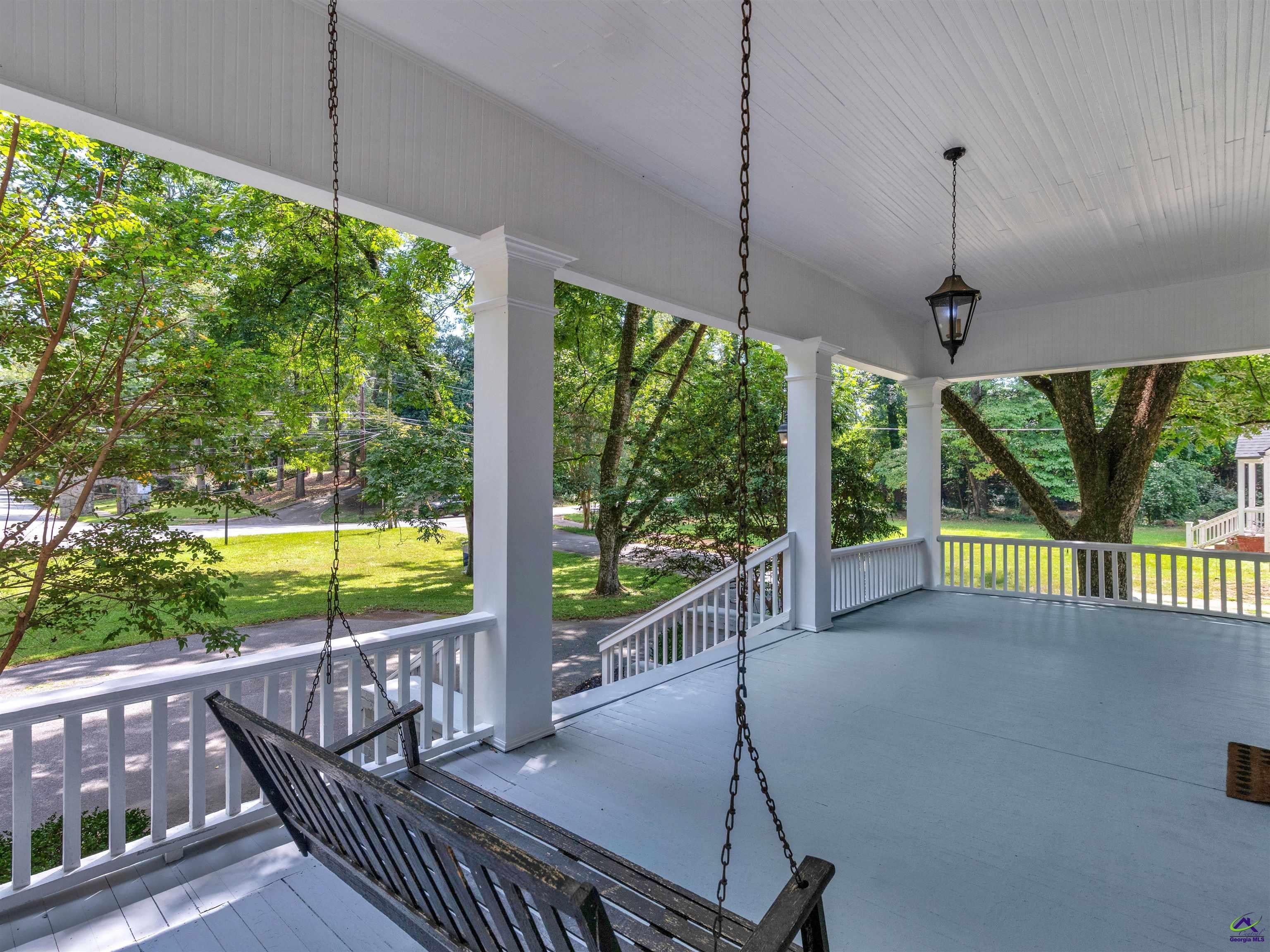380 Forest Hill Road