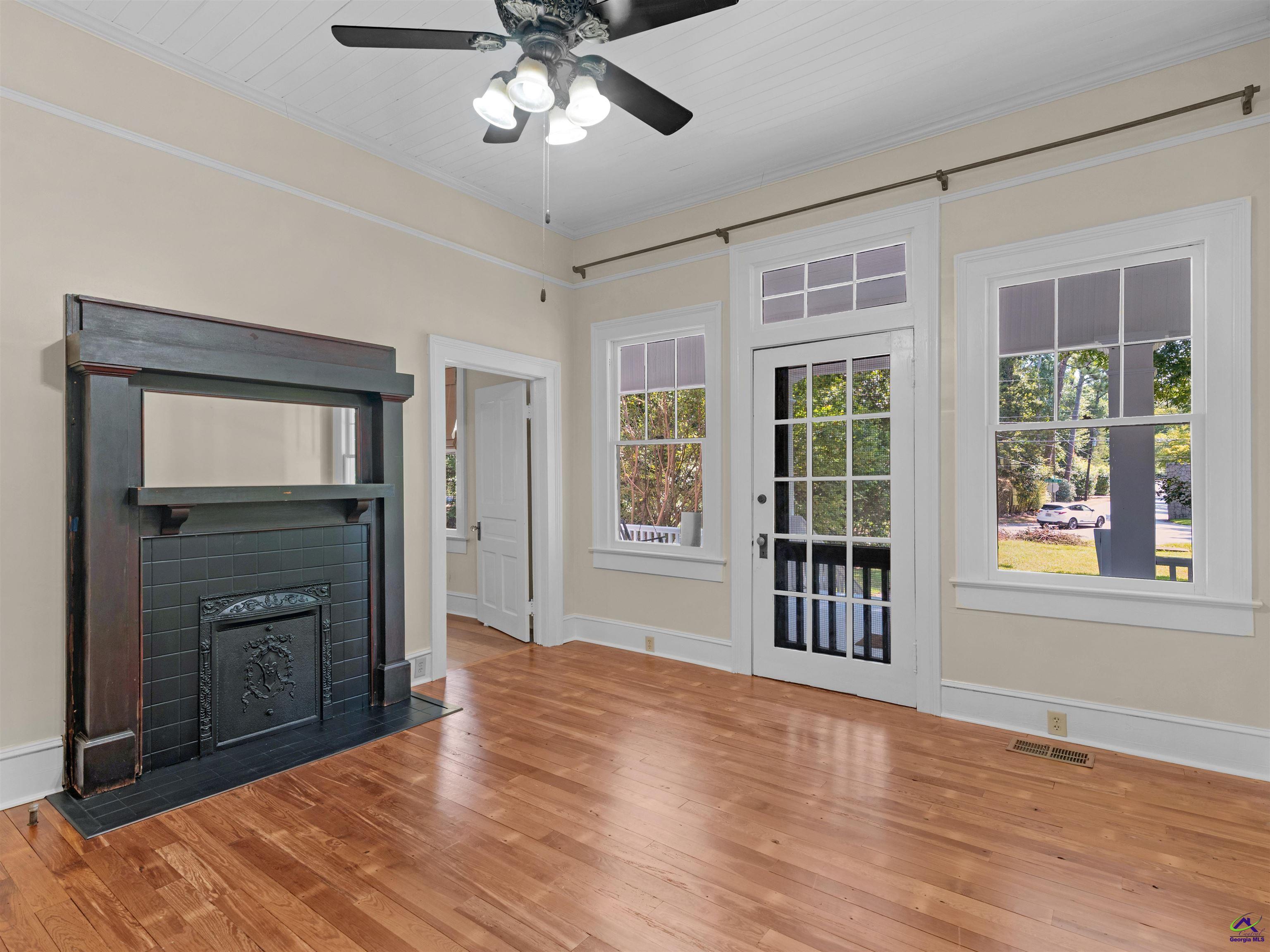380 Forest Hill Road