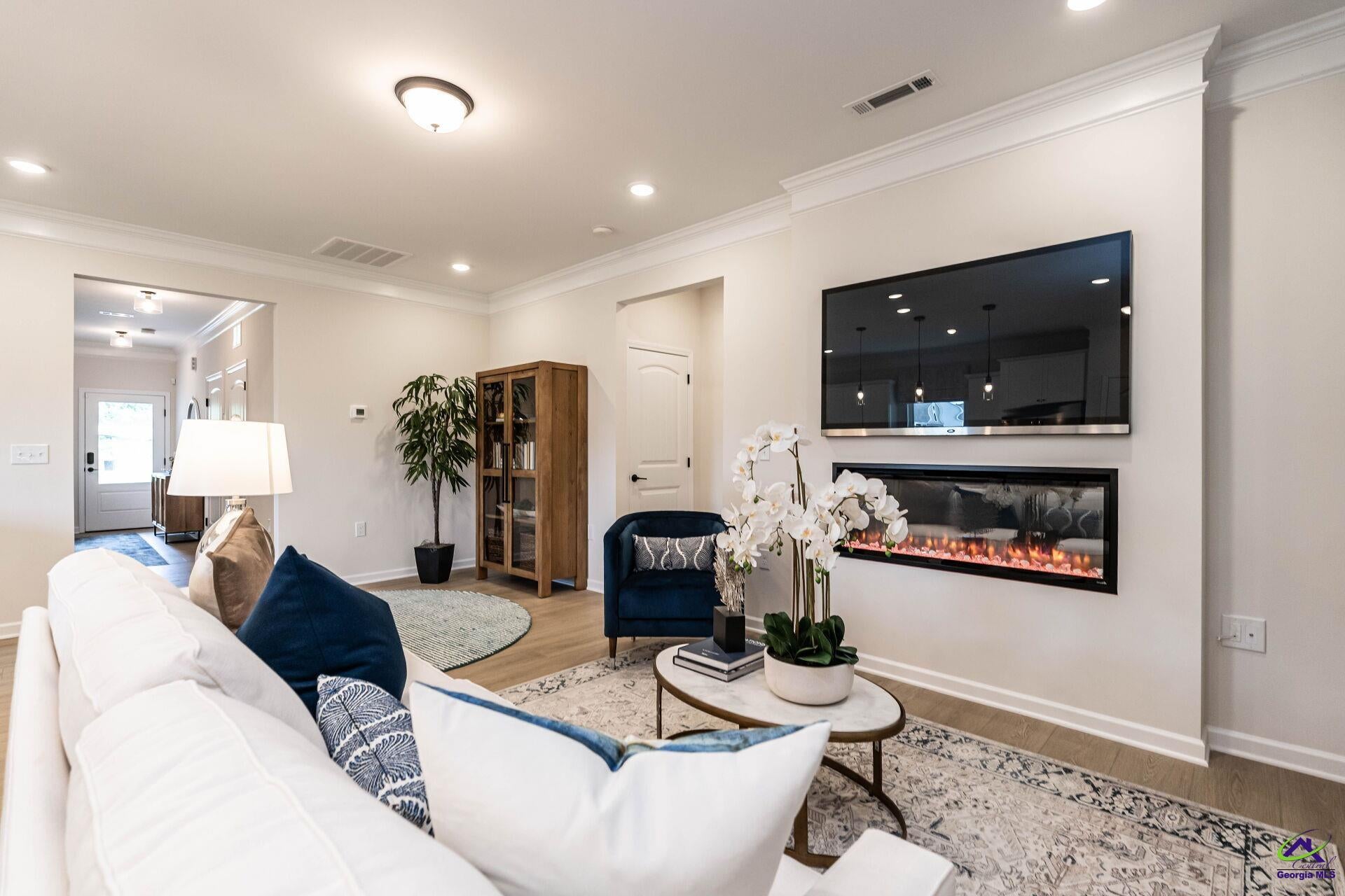 507 Lamplight Drive