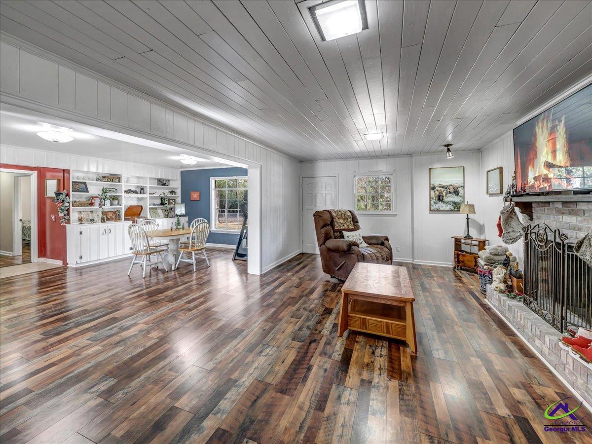 4565 Sardis Church Road