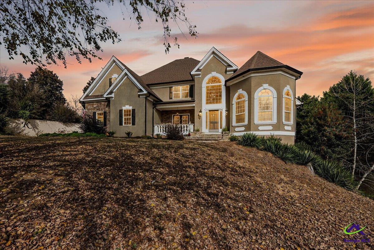 518 River Overlook