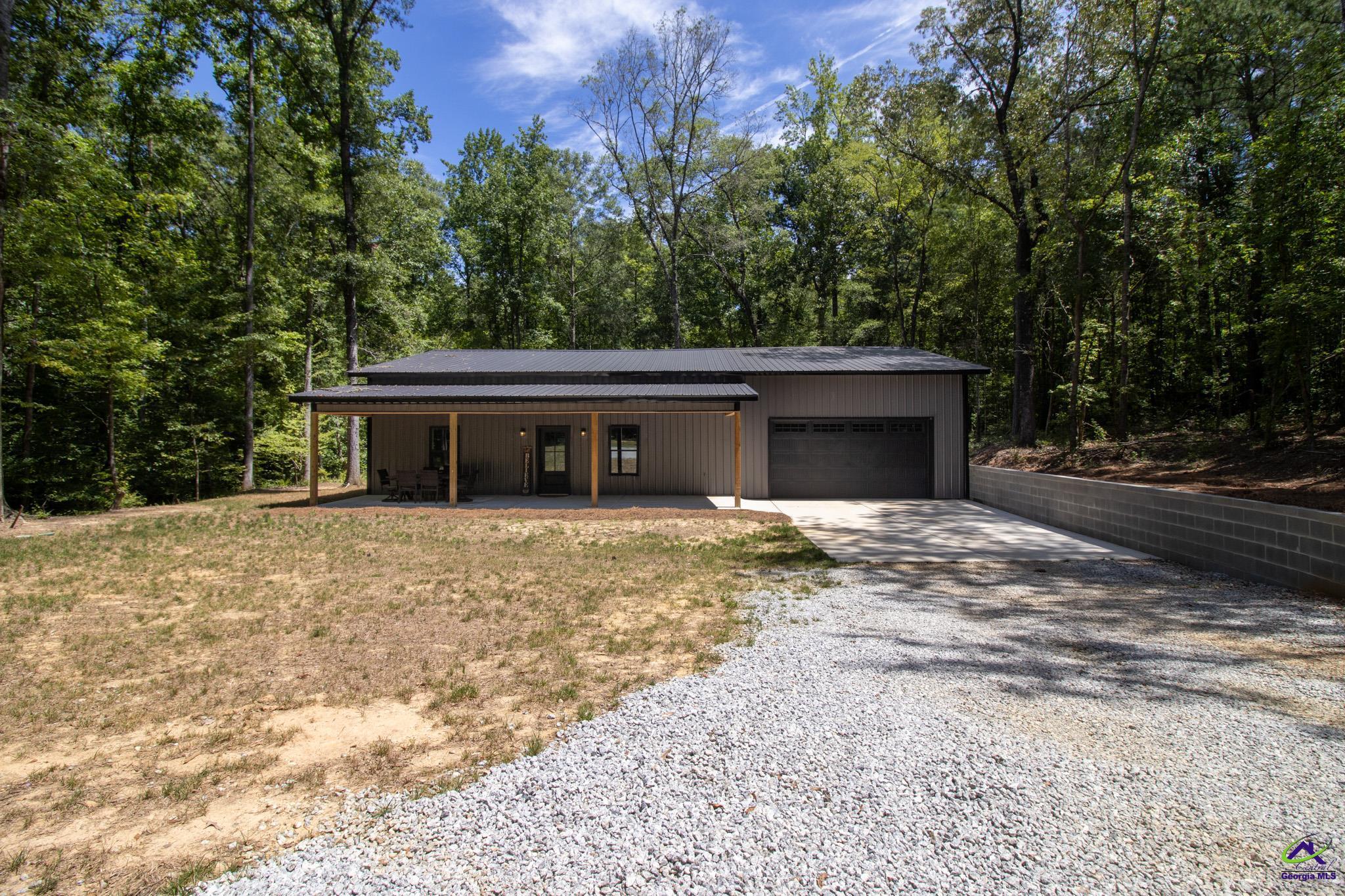 3317 Hwy 41 N
