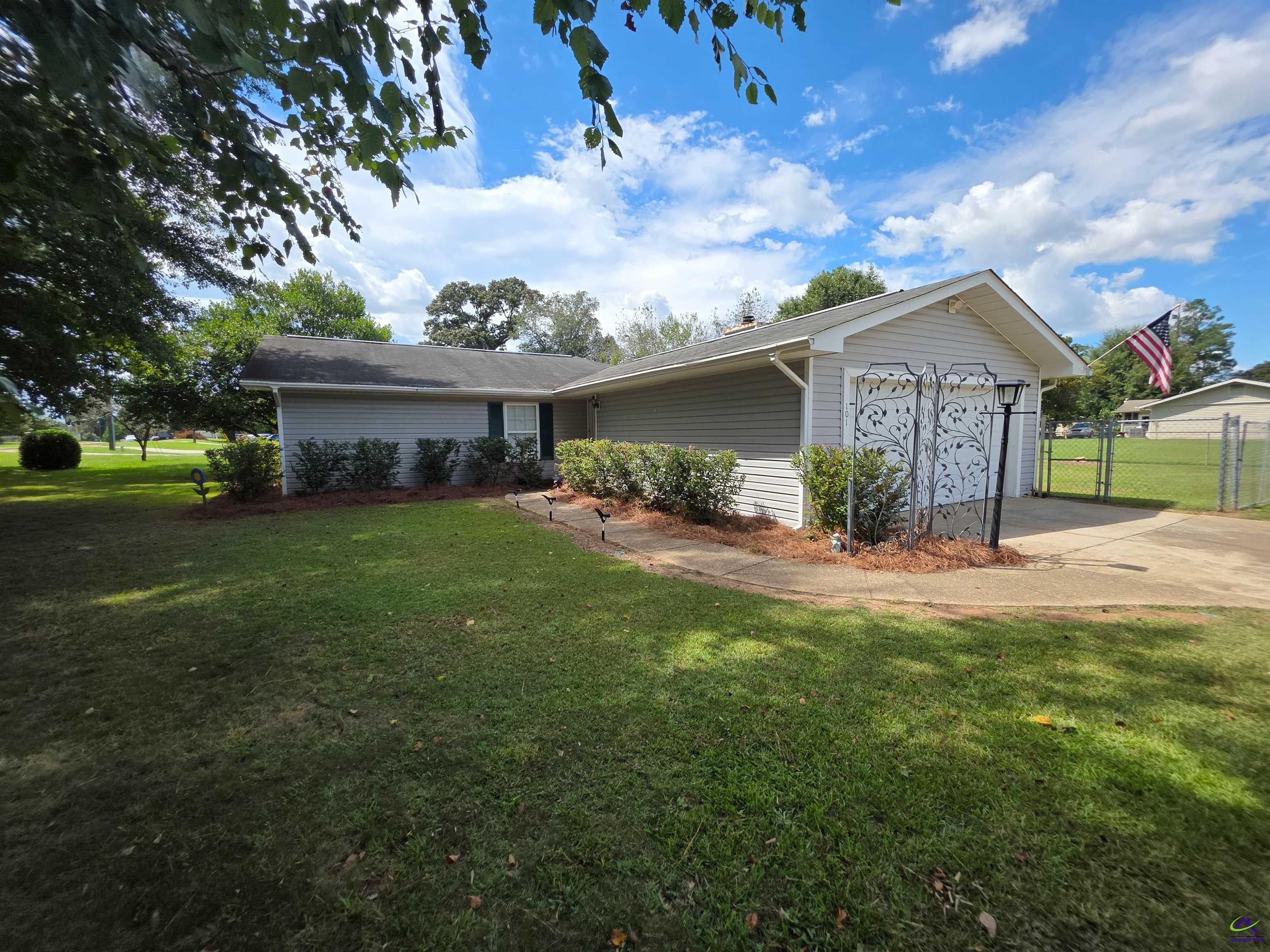 101 Turtle Creek Drive