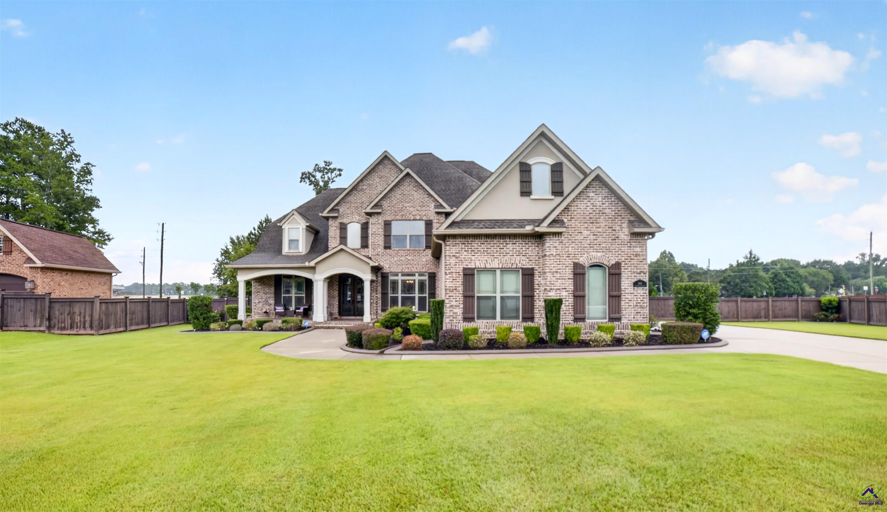 506 Southern Woods Trail