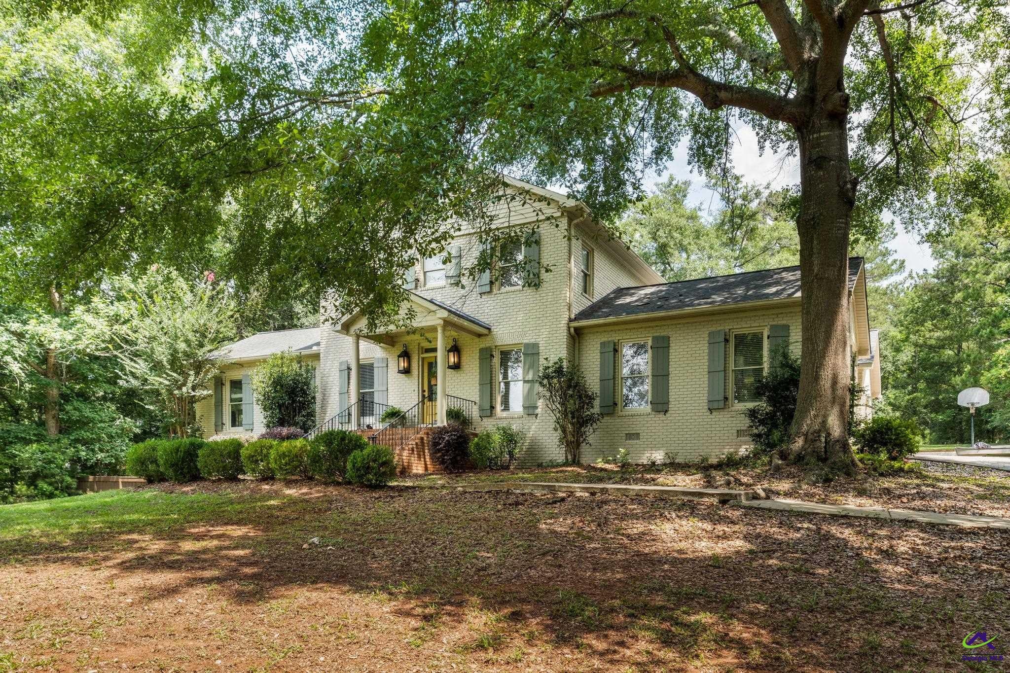 124 Witman Way
