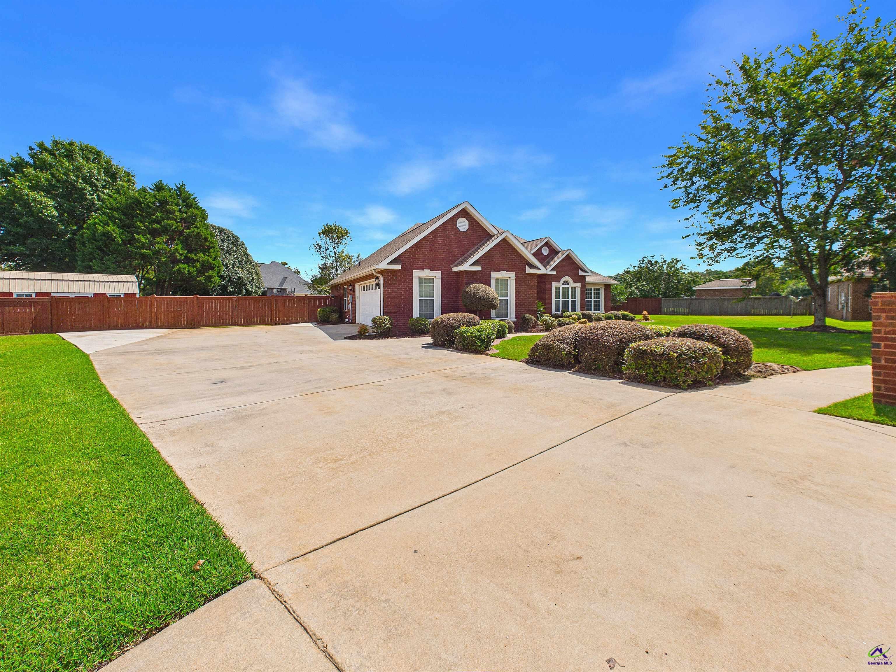 108 Jewel Court