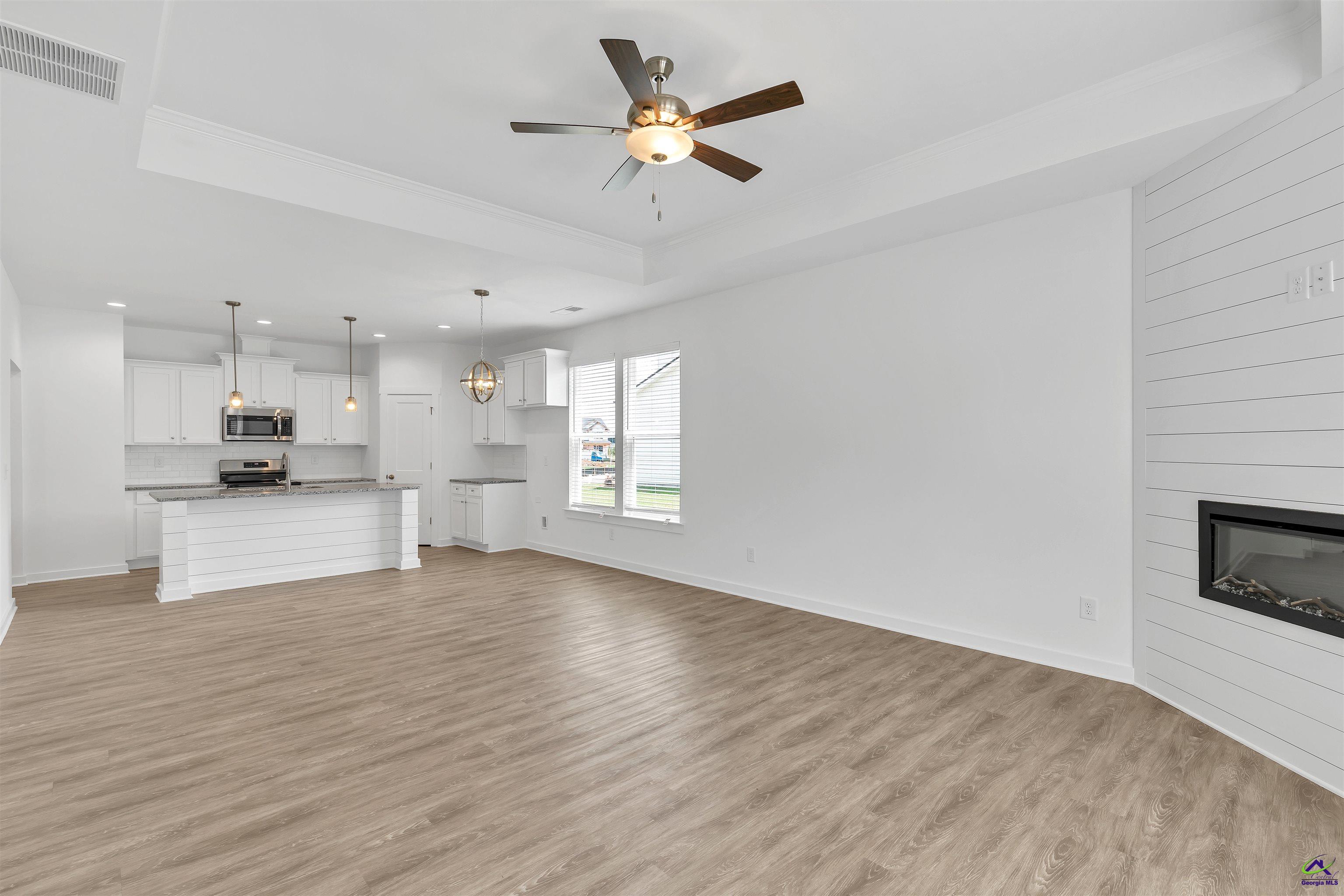 111 Breakwater Way