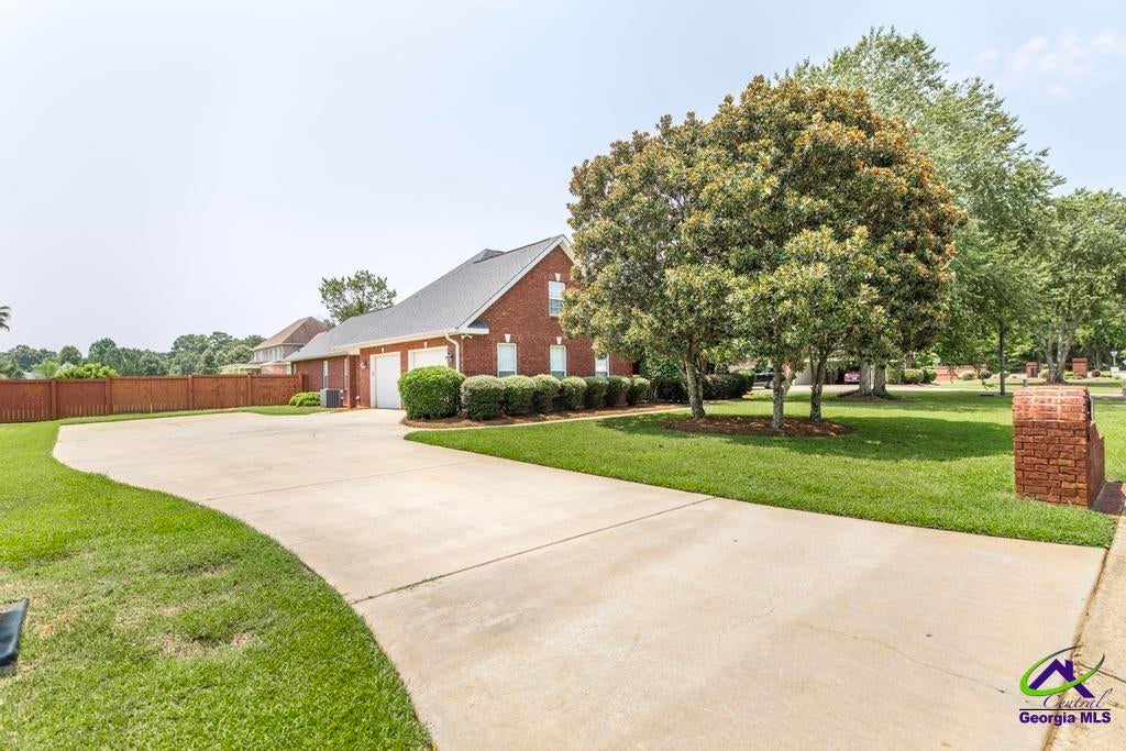 327 Audrey Way